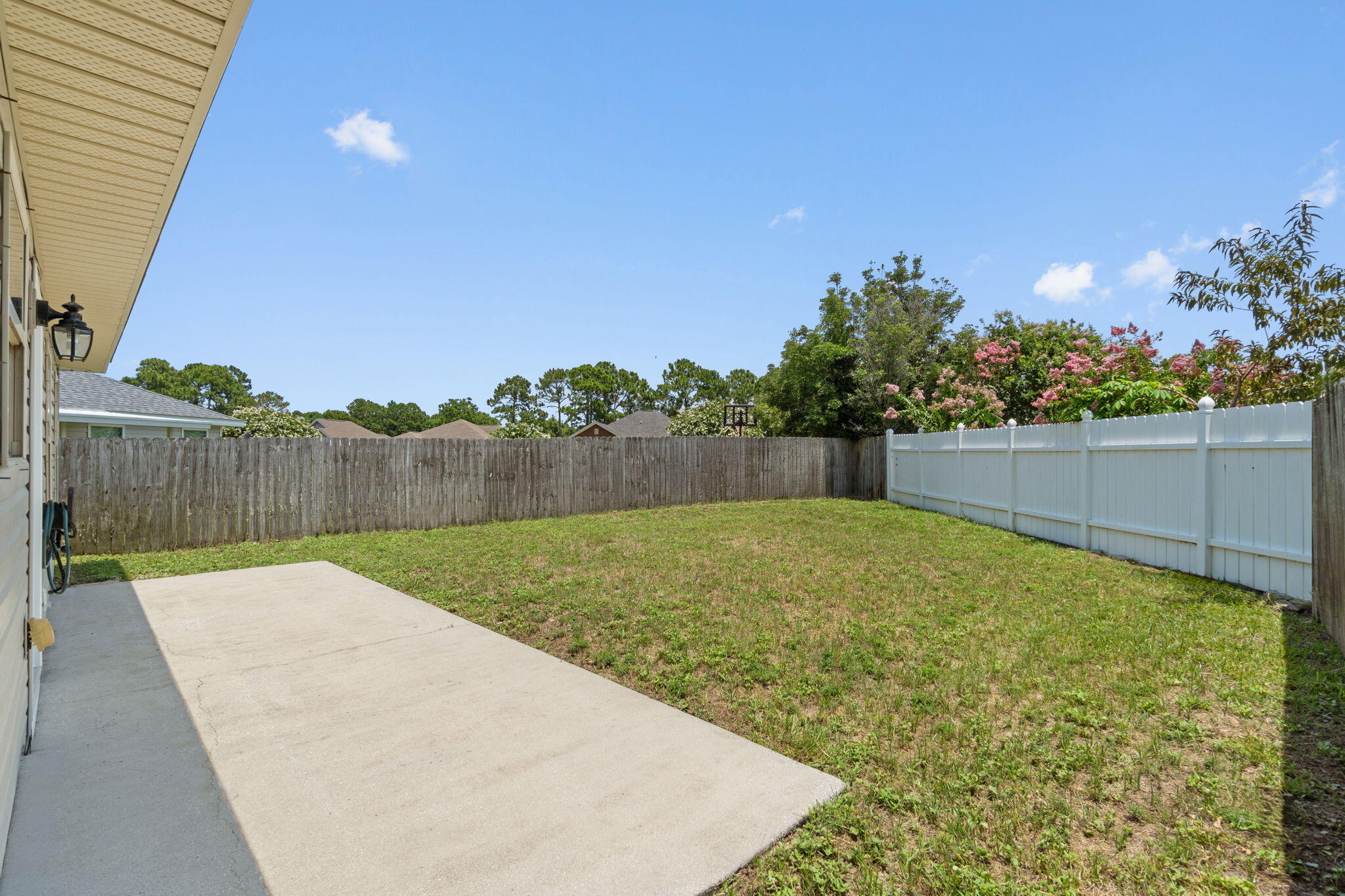 SHADOW LAKES - Residential