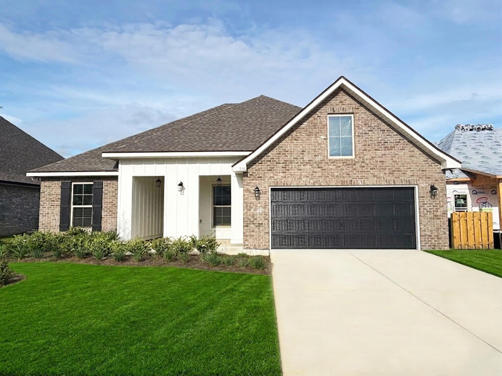 HAMMOCK BAY - BIRD SONG - Residential