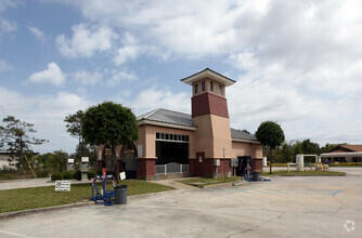 This is a unique opportunity to acquire a well-established car wash business located on a prime commercial lot in the fast growing Midway part of Gulf Breeze located right on busy Hwy 98.  The real estate is included in the sales price.