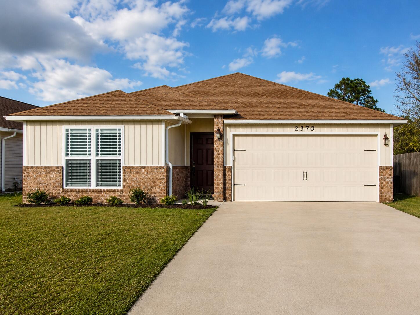 Located in the Duncan Ridge community of Navarre, this 3-bedroom, 2-bath home offers a simple, functional layout with an easy flow between the main living spaces. The open-concept design connects the living room, dining area, and kitchen, creating a comfortable central space for everyday use. The kitchen features granite countertops, a center island with additional storage, stainless steel appliances, and a pantry for extra organization.

The primary suite includes a spacious bedroom, dual closets, and a private bathroom with a separate linen closet. The two additional bedrooms are positioned to allow flexibility for guests, a home office, or additional living space.

Out back, the home offers a private yard with room to enjoy the outdoors or customize to your needs.

Located in Navarre, the property is close to local schools, shopping, dining, and the beaches, while still being set within a residential neighborhood.