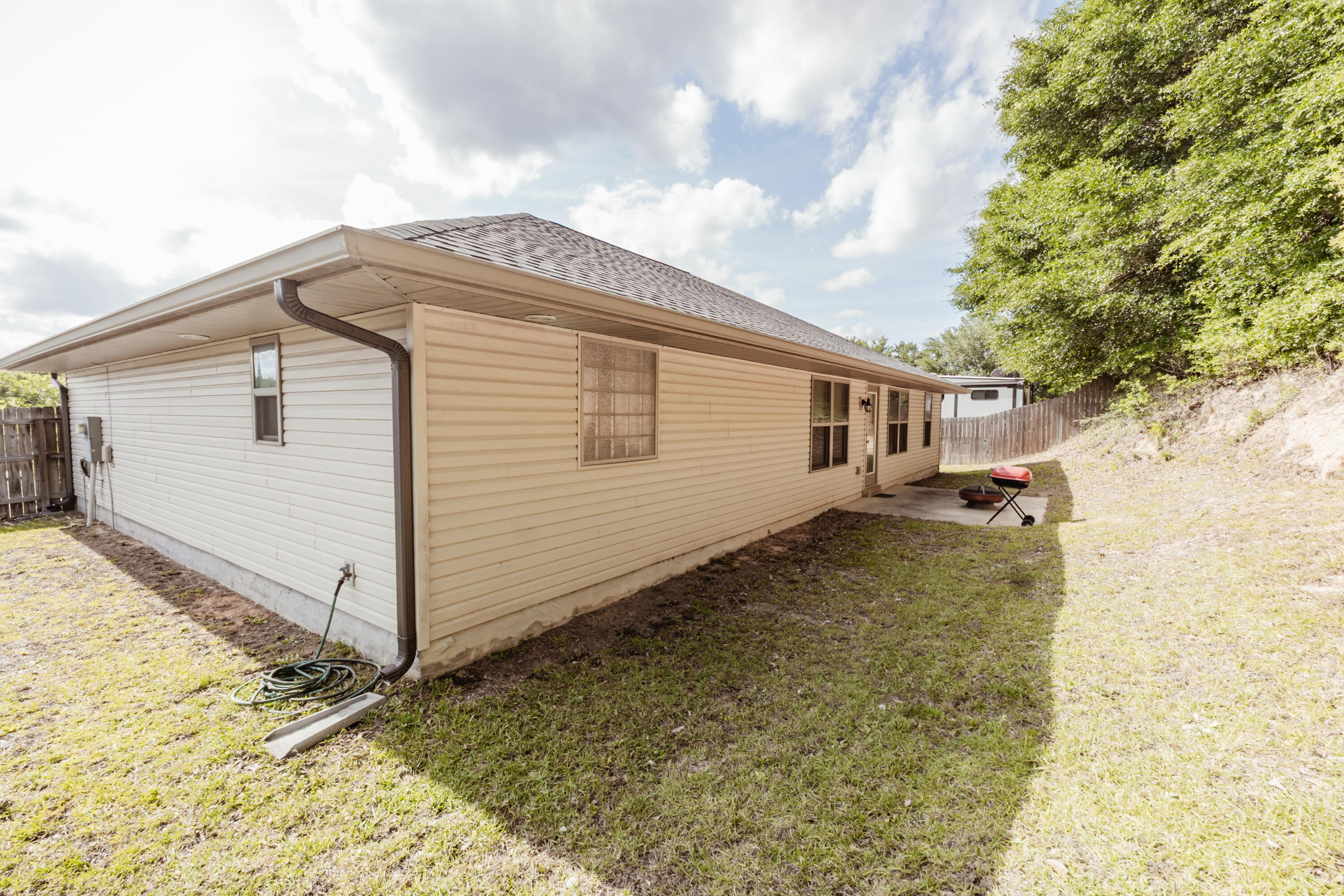 Old Bethel Estates Ph II - Residential Lease
