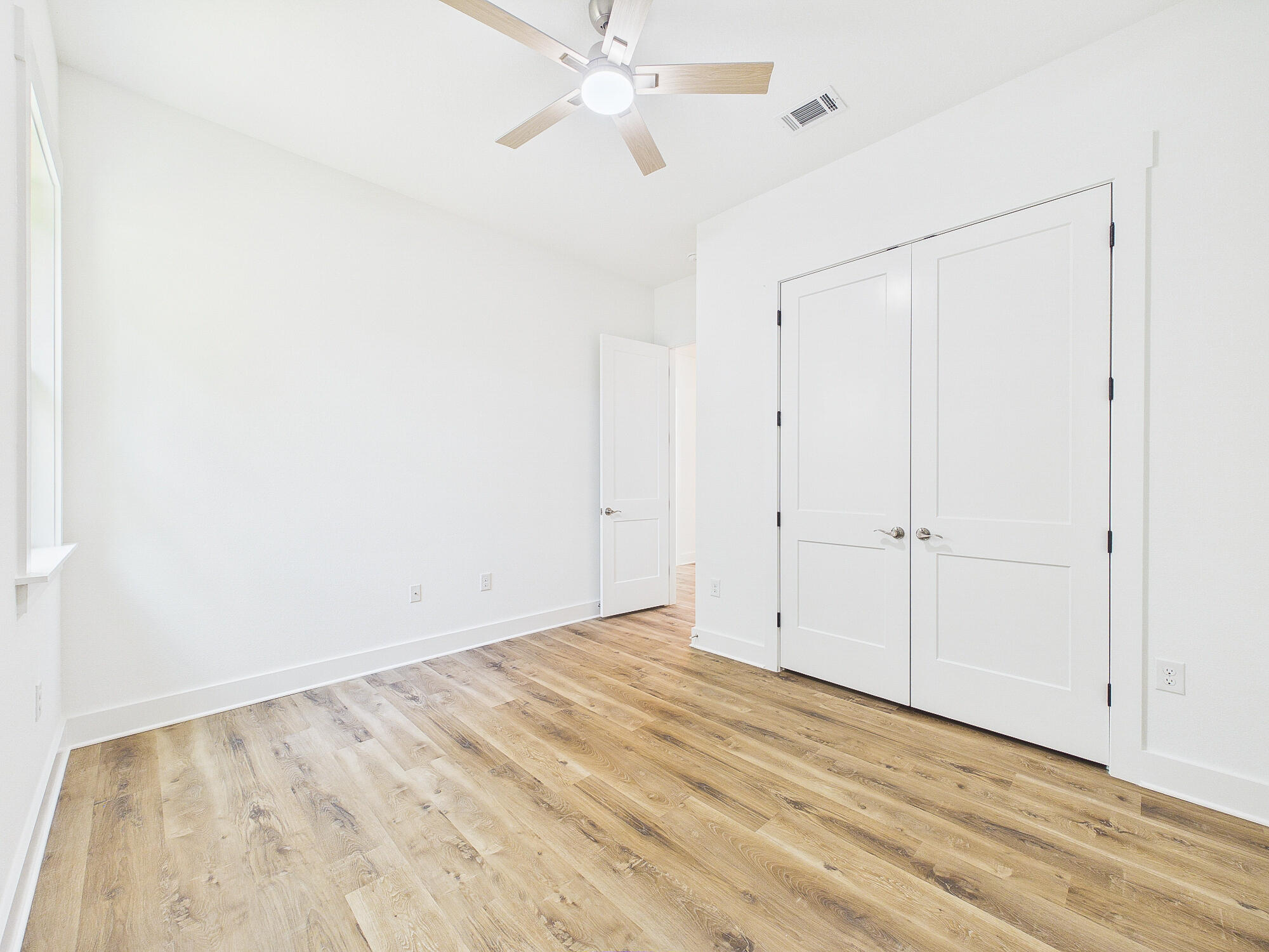 LONGWOOD - Residential