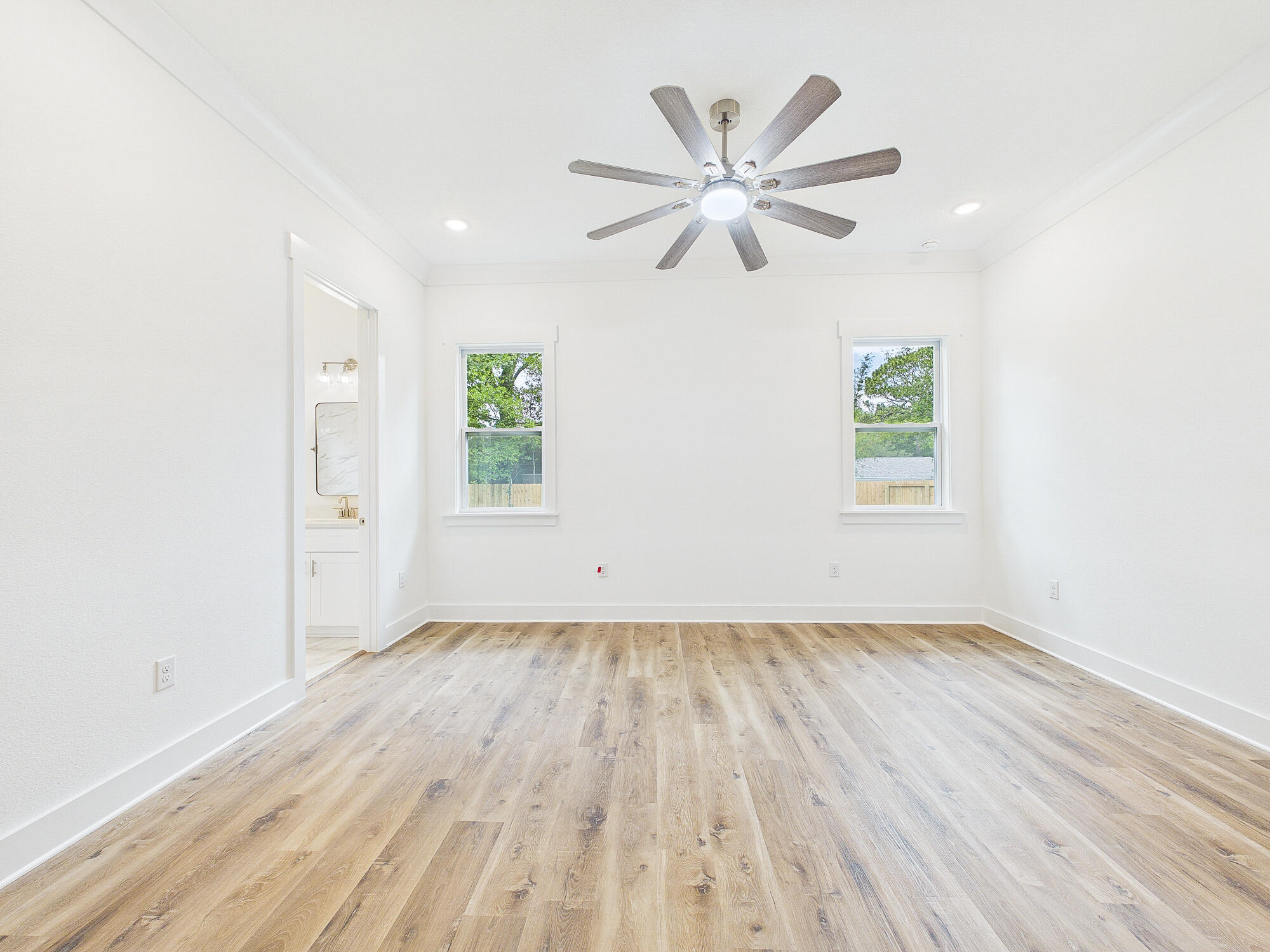 LONGWOOD - Residential