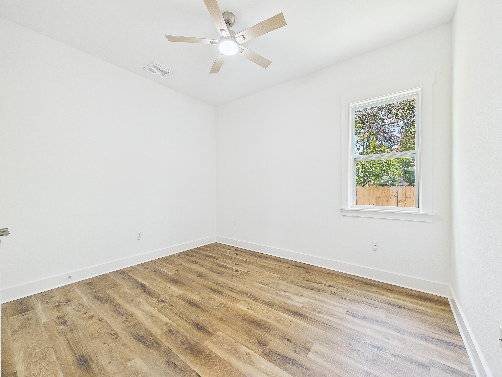 LONGWOOD - Residential
