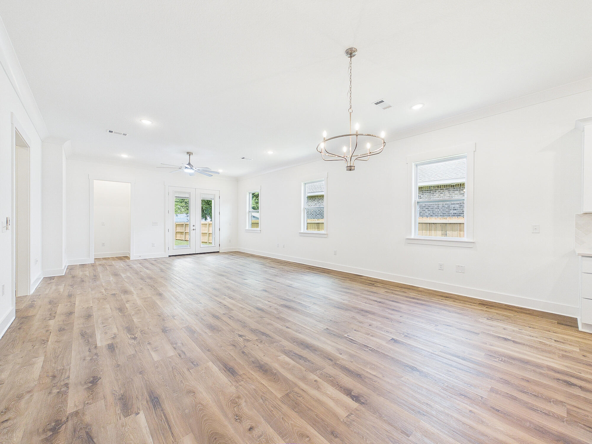 LONGWOOD - Residential