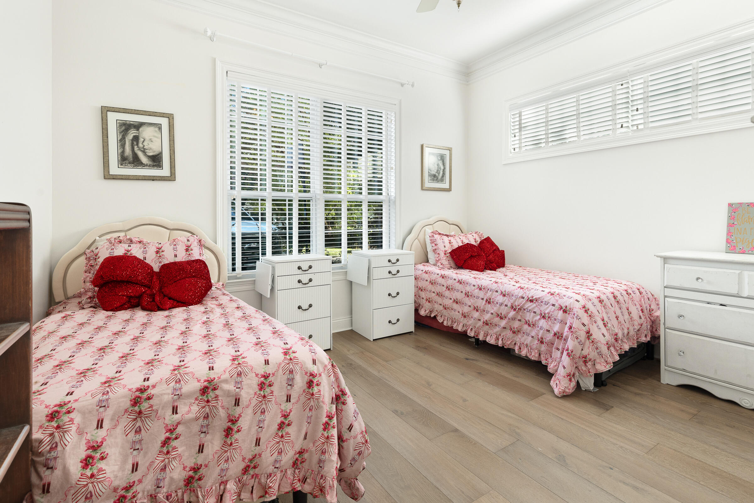 WINDSOR FOREST - Residential