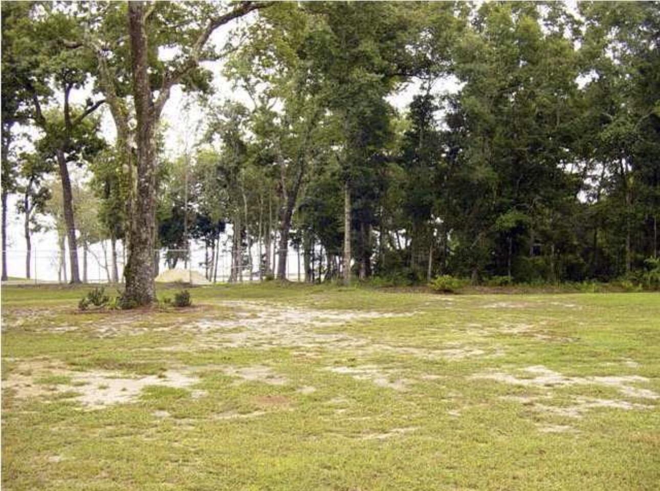 CHEROKEE - Land