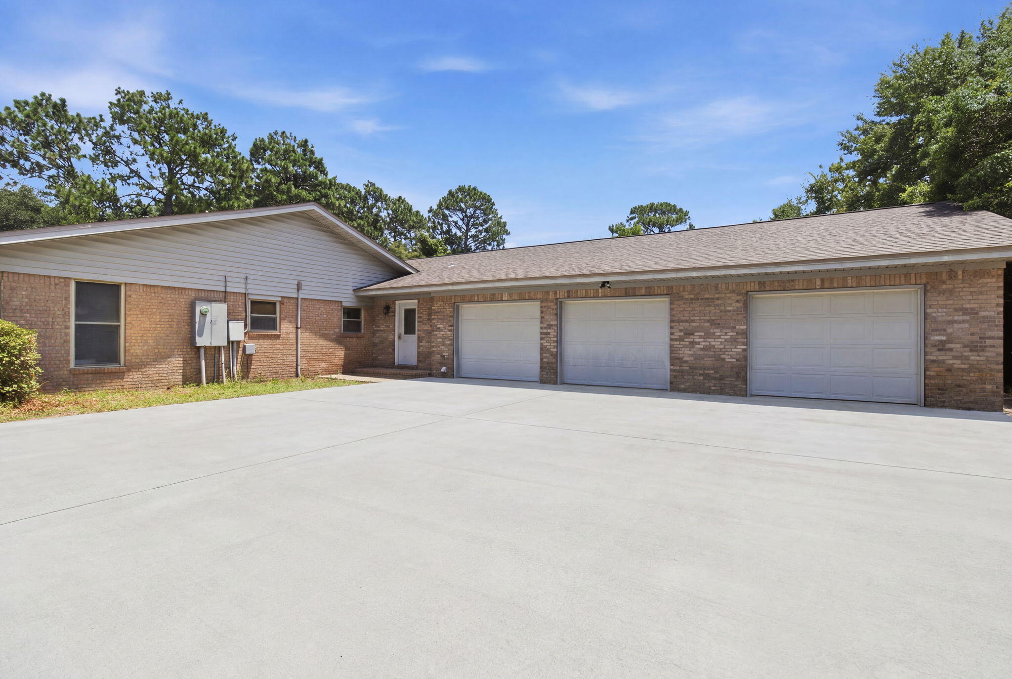 BROOK HAVEN - Residential
