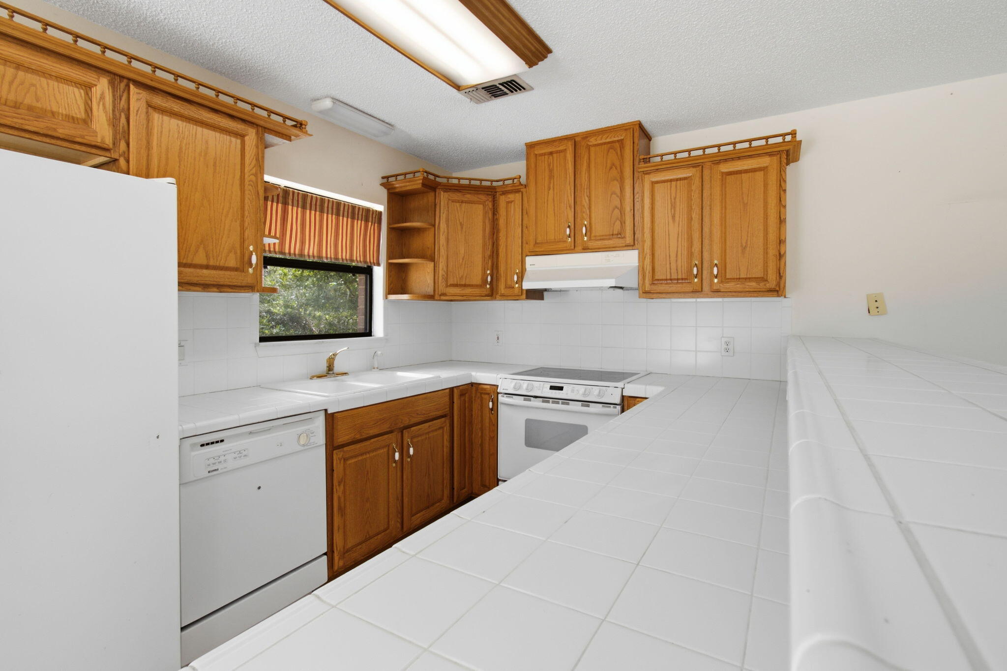 BROOK HAVEN - Residential