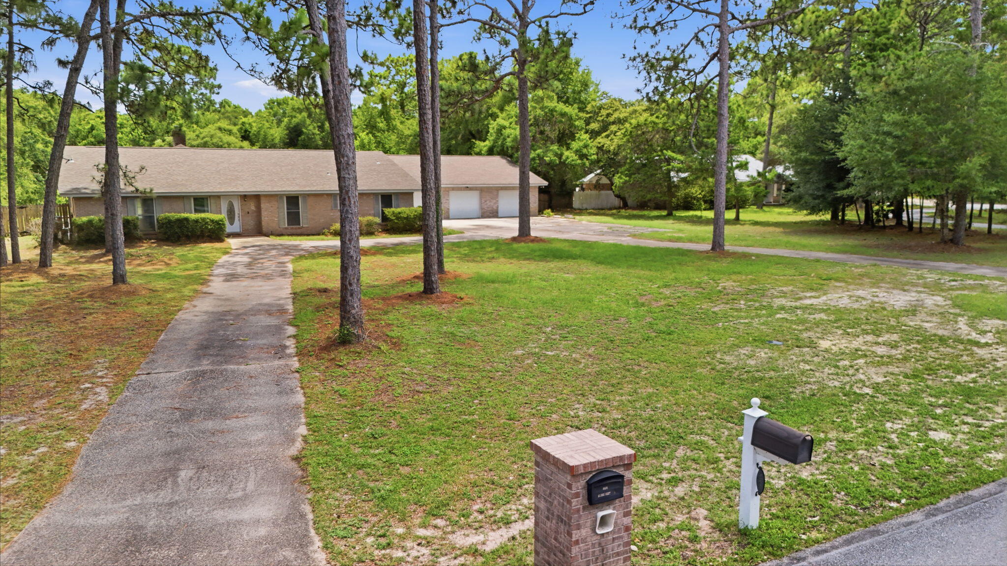 BROOK HAVEN - Residential