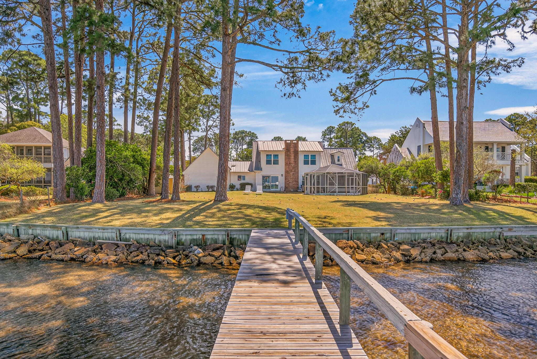 FLAMINGO BEACH - Residential