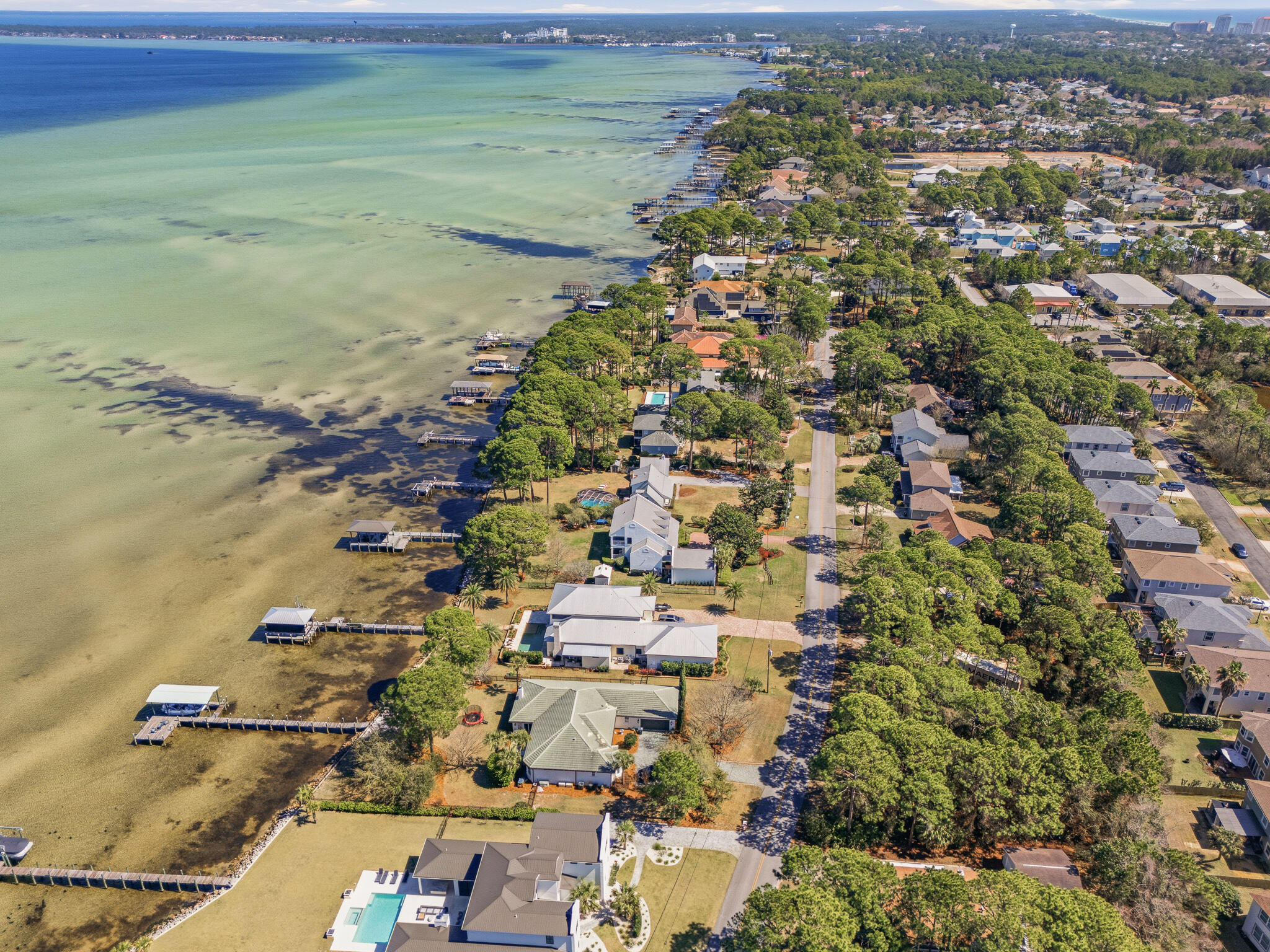 FLAMINGO BEACH - Residential