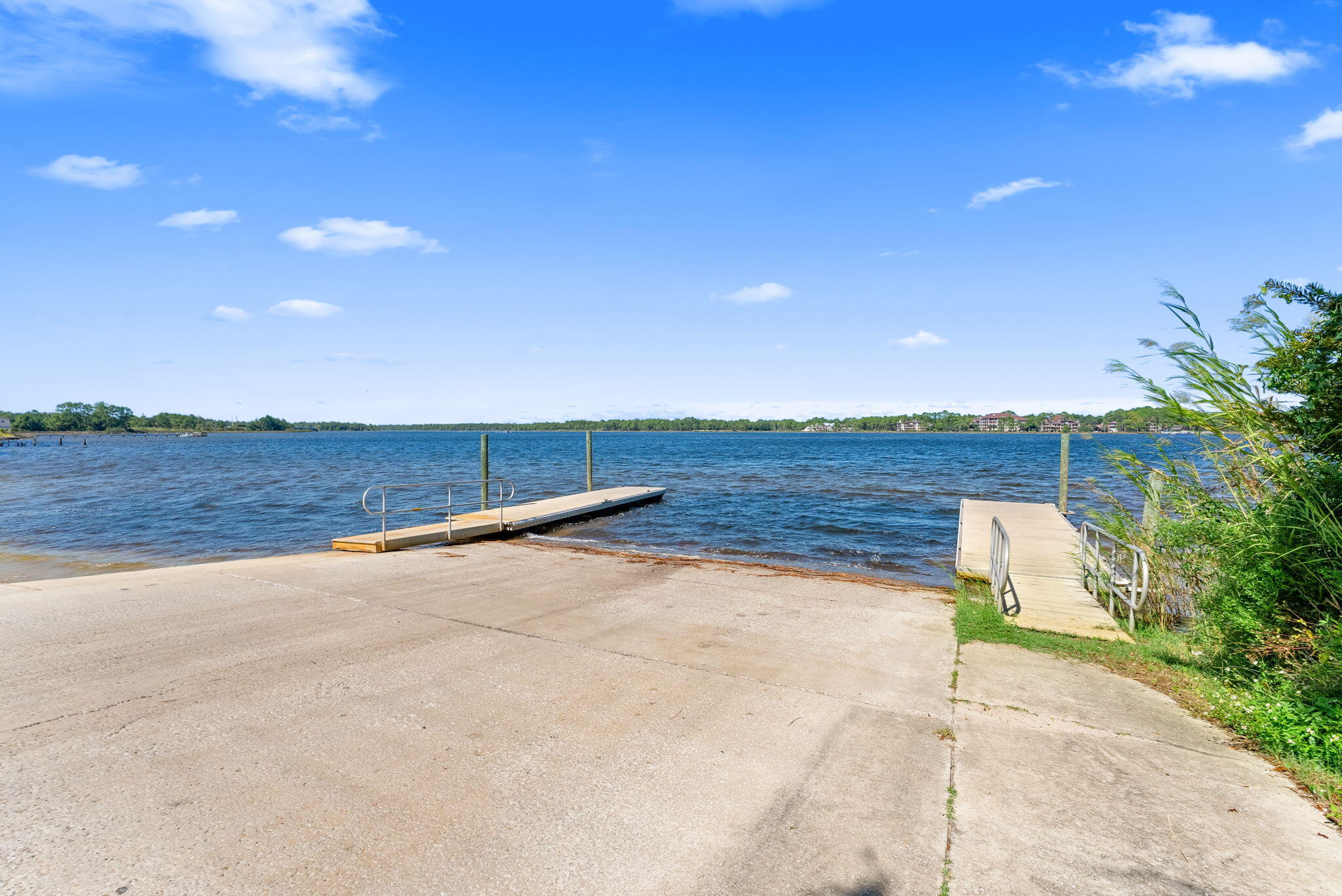 KISKA BEACH 1ST ADDN - Residential
