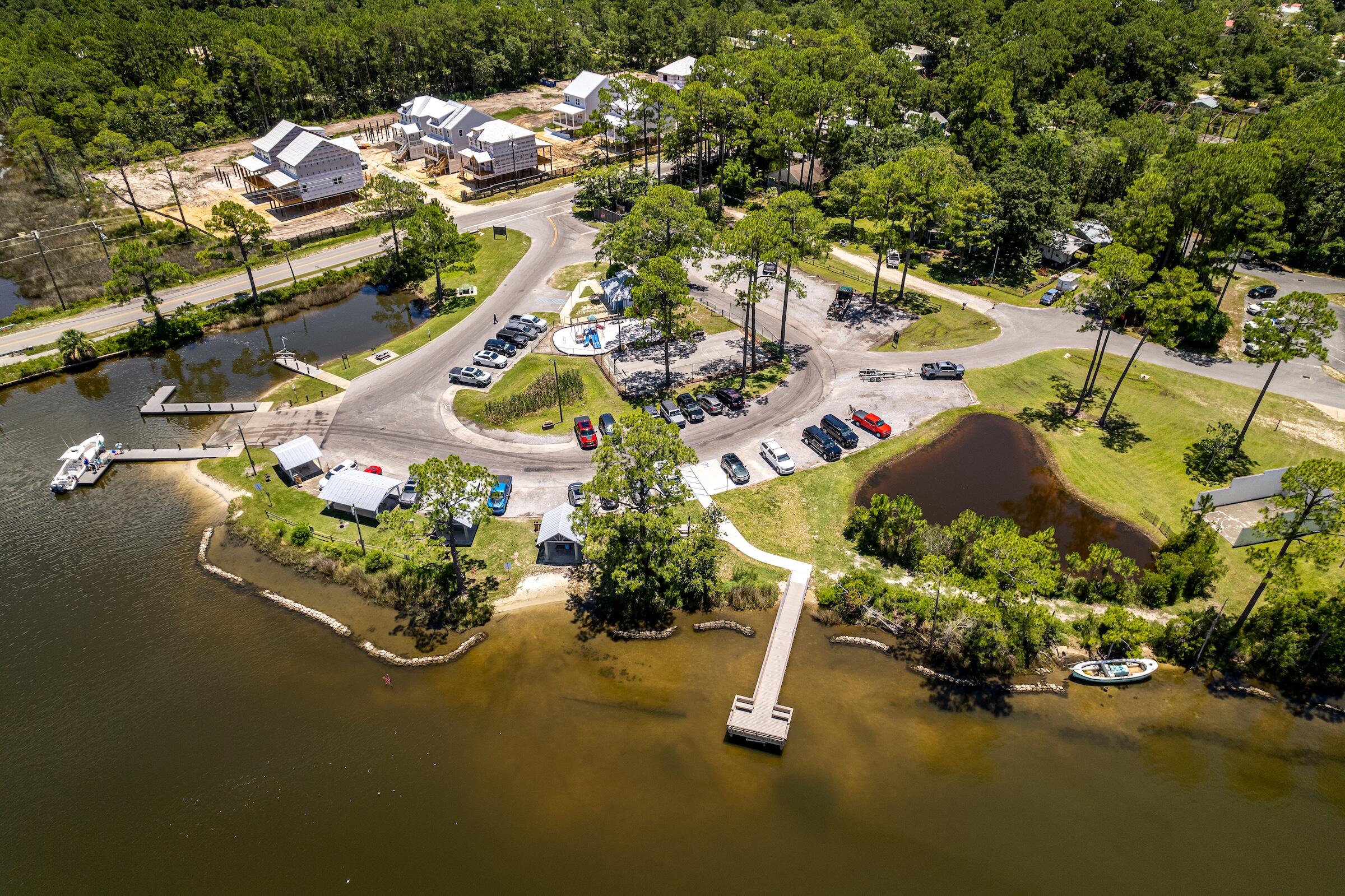 CESSNA LANDING - Residential