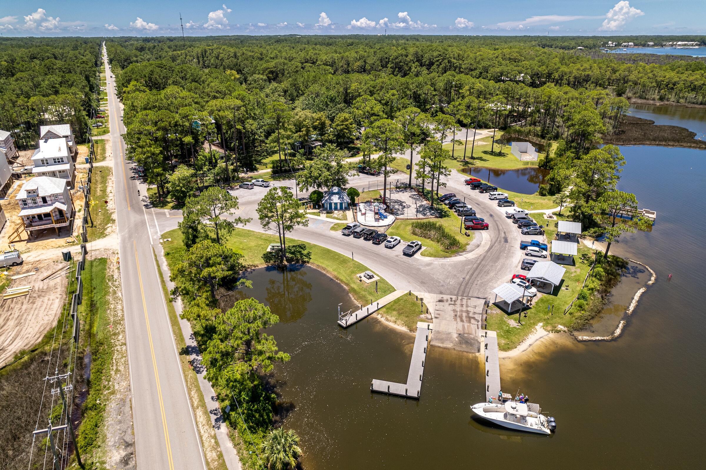 CESSNA LANDING - Residential