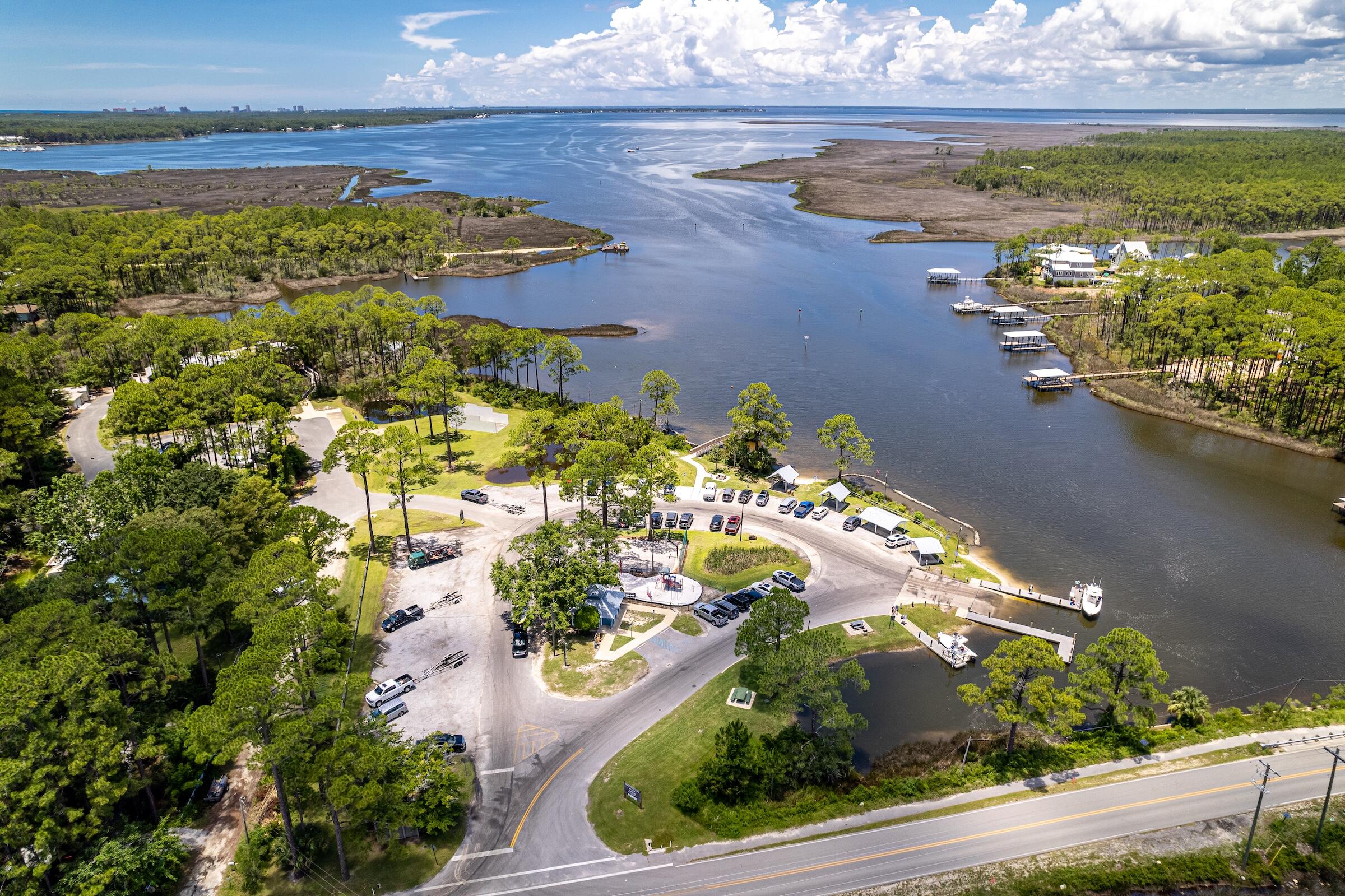 CESSNA LANDING - Residential
