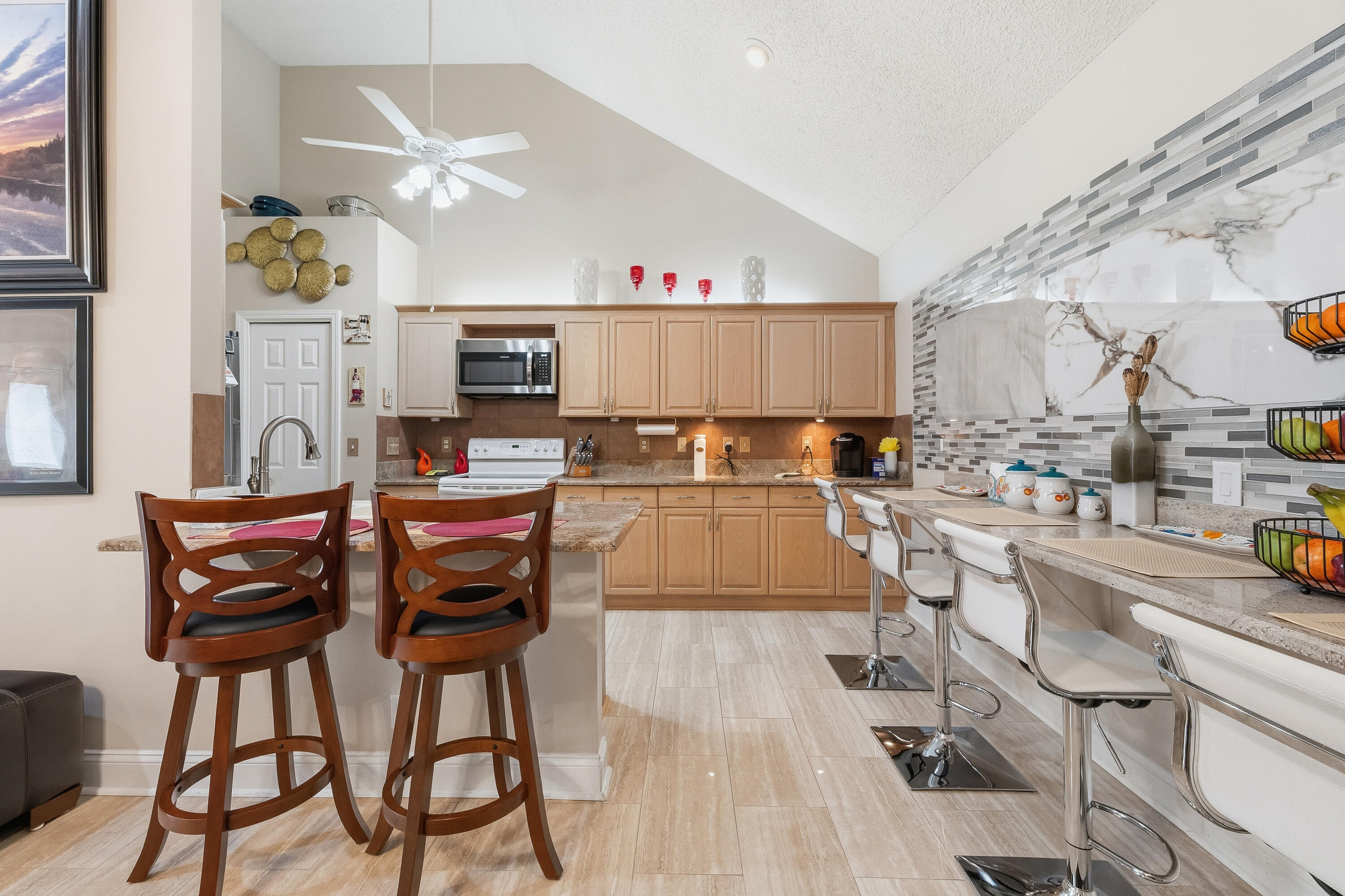HOLLEY BY THE SEA - Residential