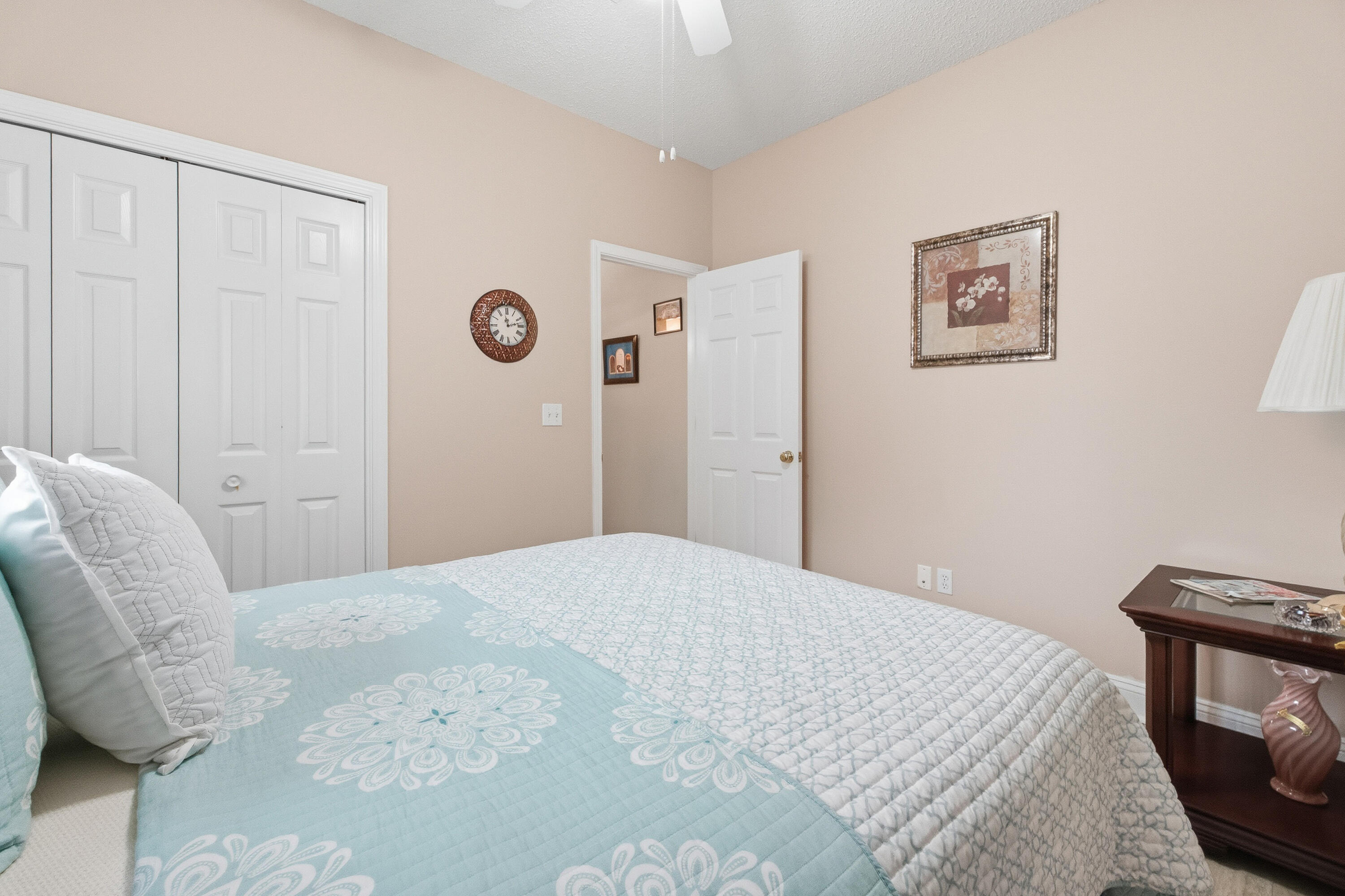 HOLLEY BY THE SEA - Residential