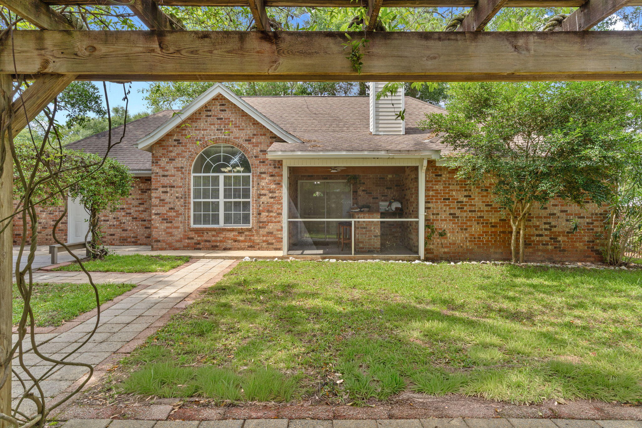 HARBOR OAKS - Residential