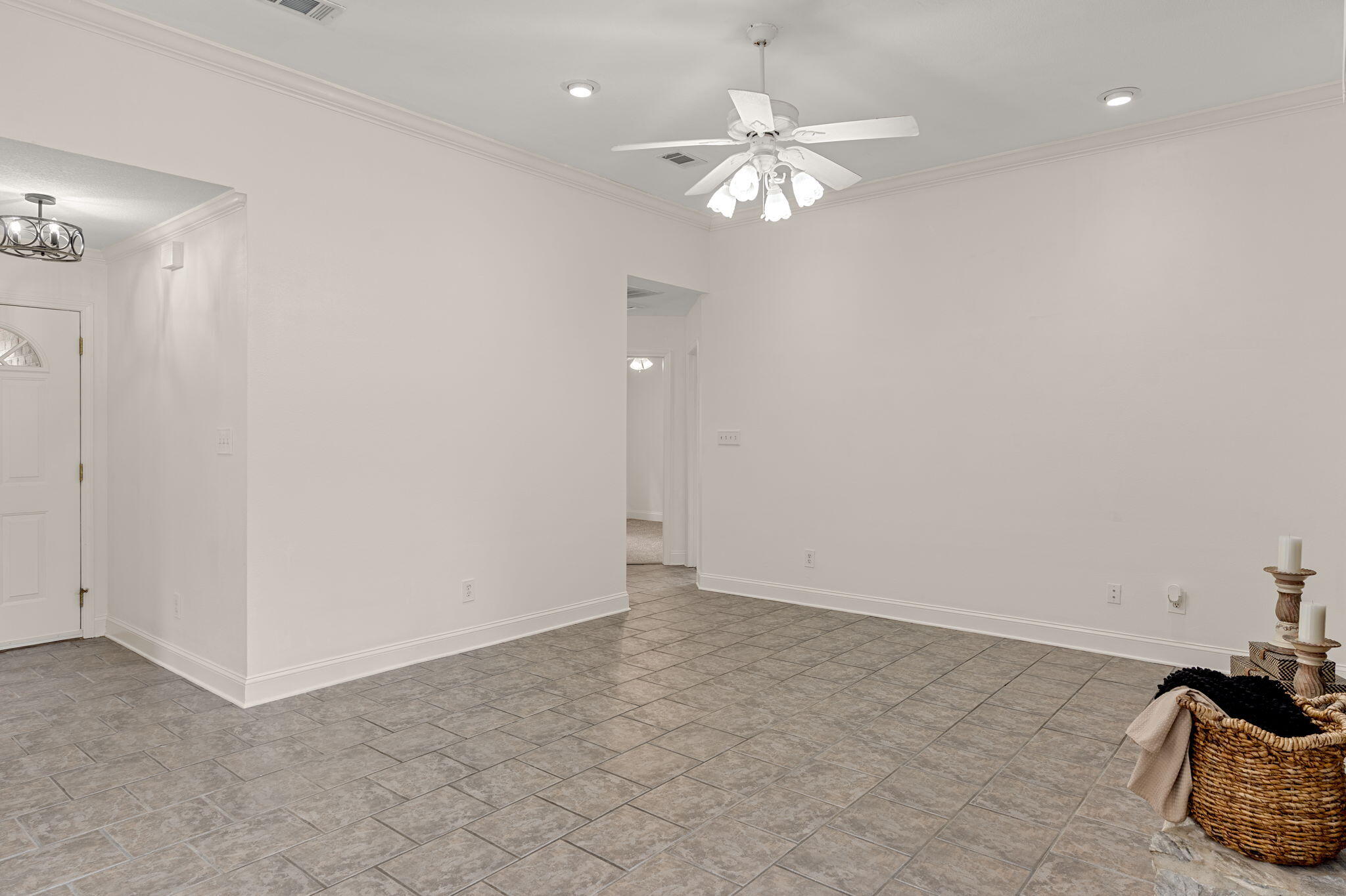 HARBOR OAKS - Residential