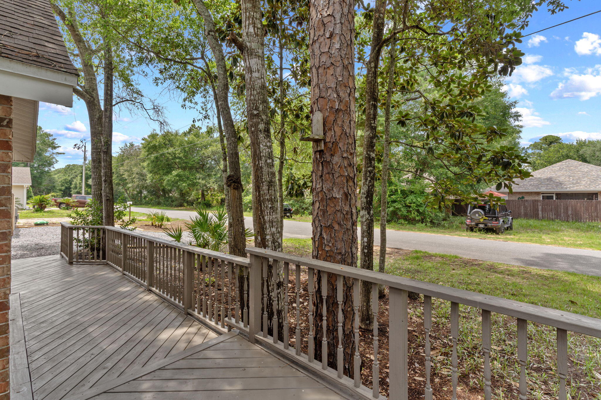 HARBOR OAKS - Residential