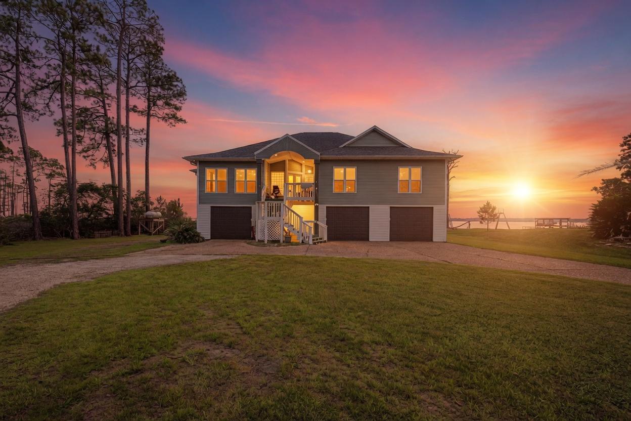 BAYSIDE - Residential