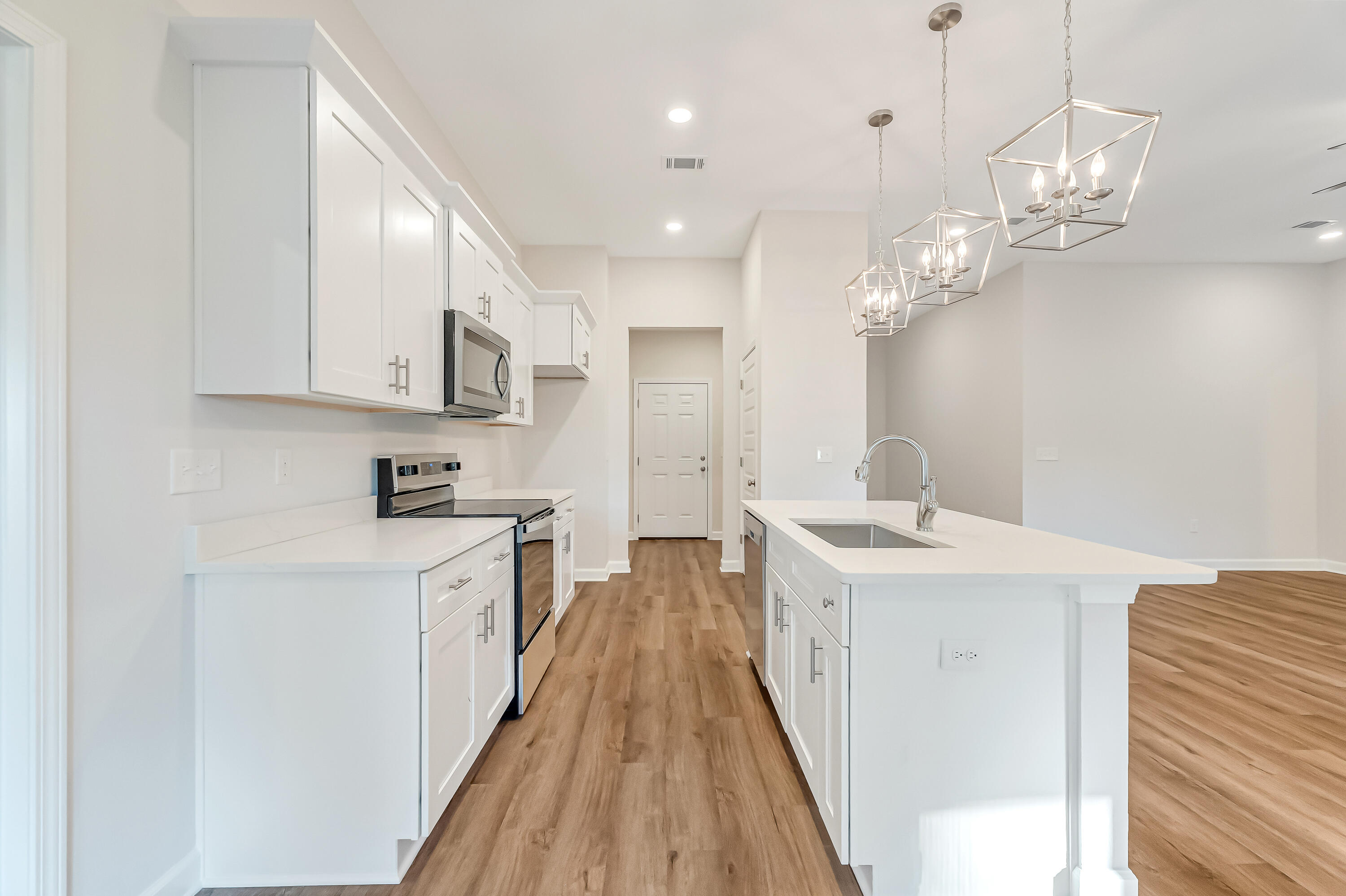 CORONADO VILLAGE PH II - Residential