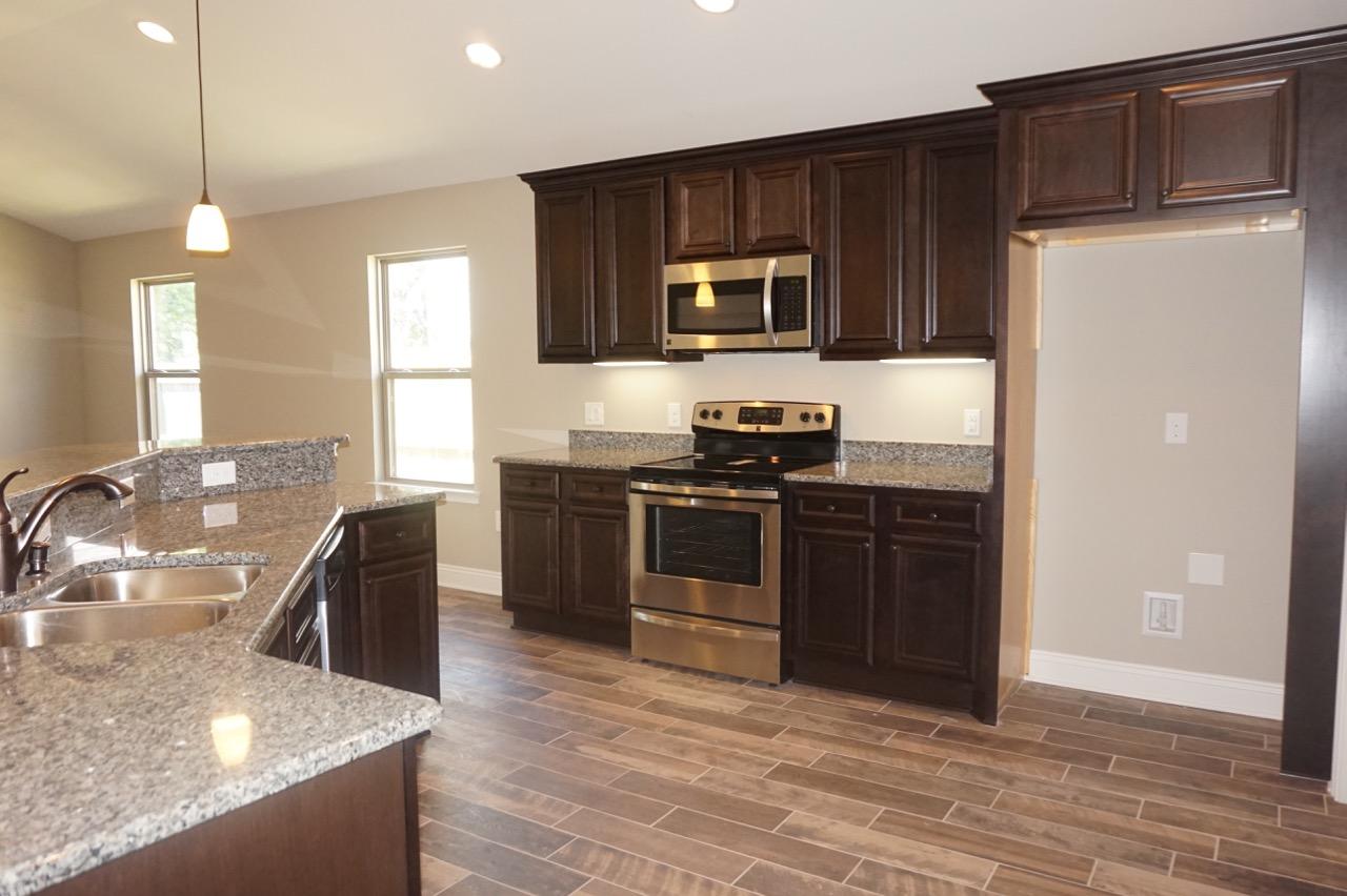 NAVARRE S/D 2ND ADDN - Residential