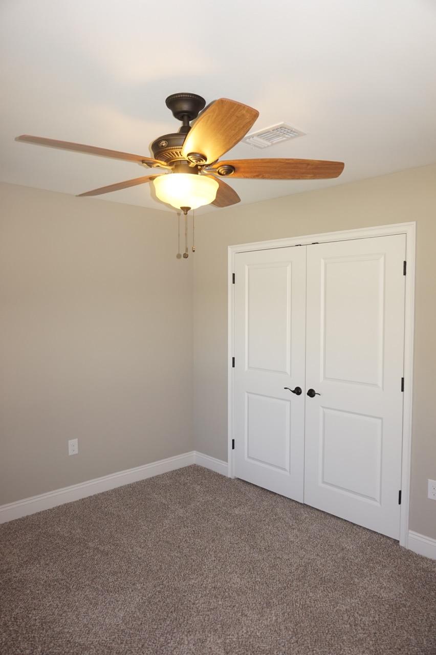 NAVARRE S/D 2ND ADDN - Residential