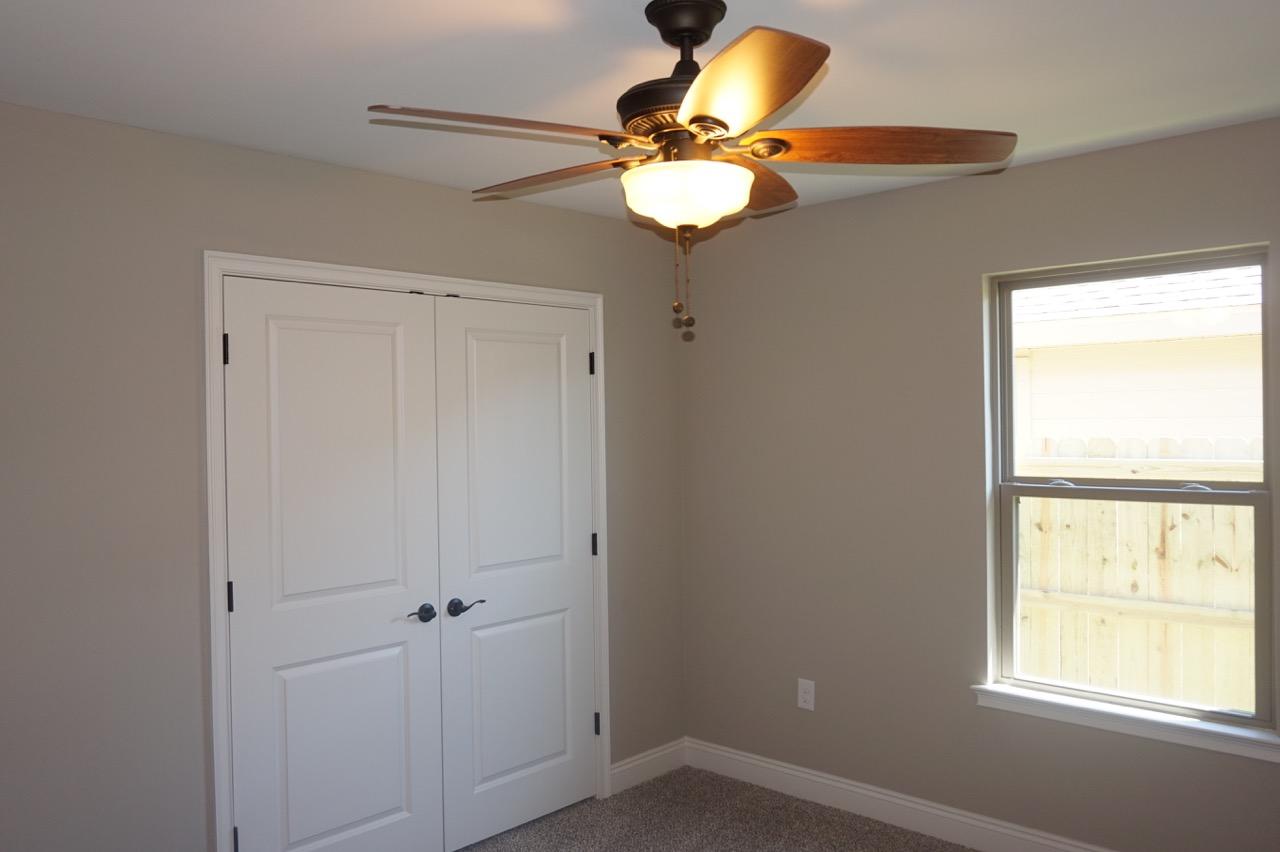 NAVARRE S/D 2ND ADDN - Residential