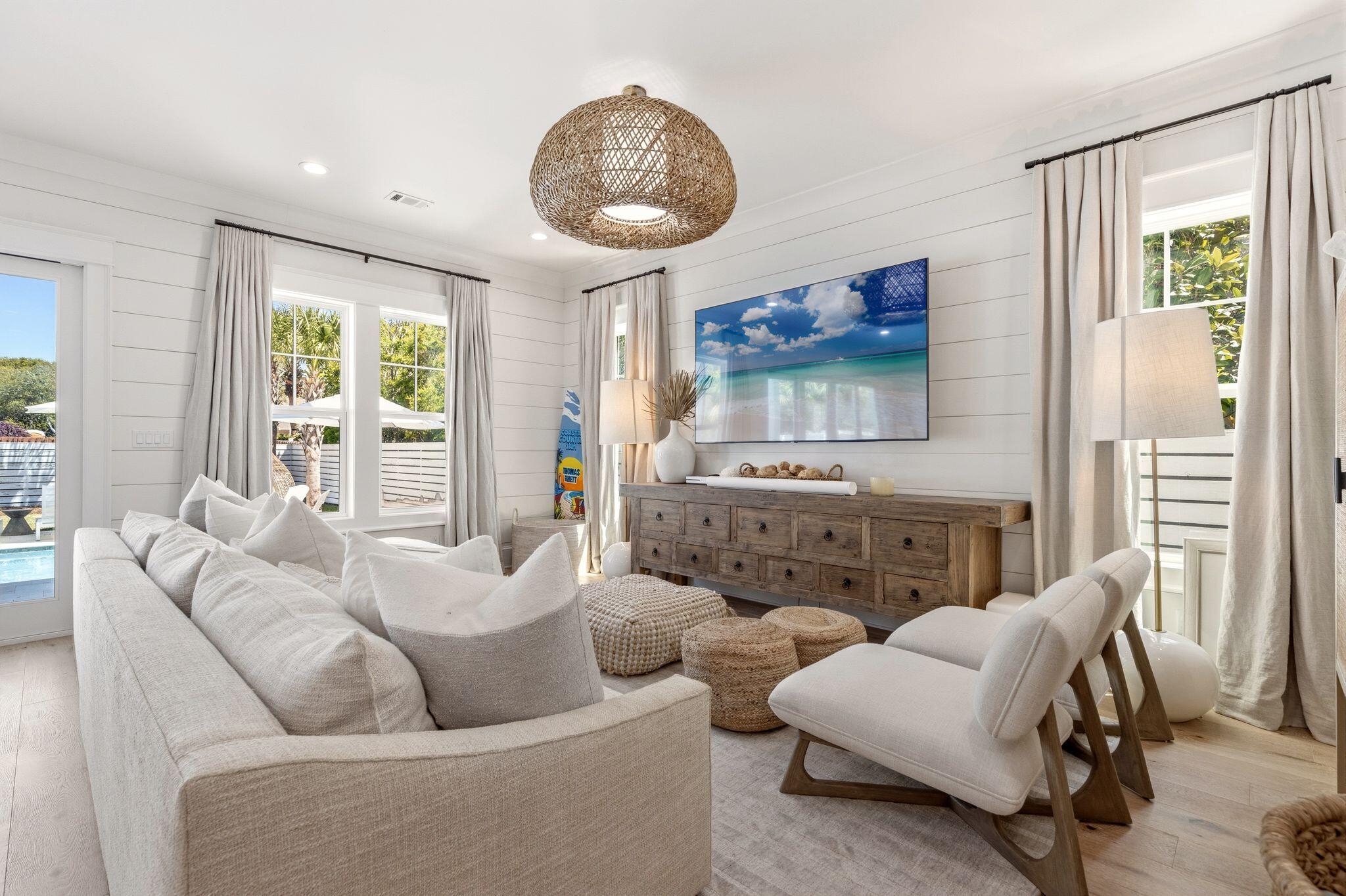 SAND CLIFFS - Residential