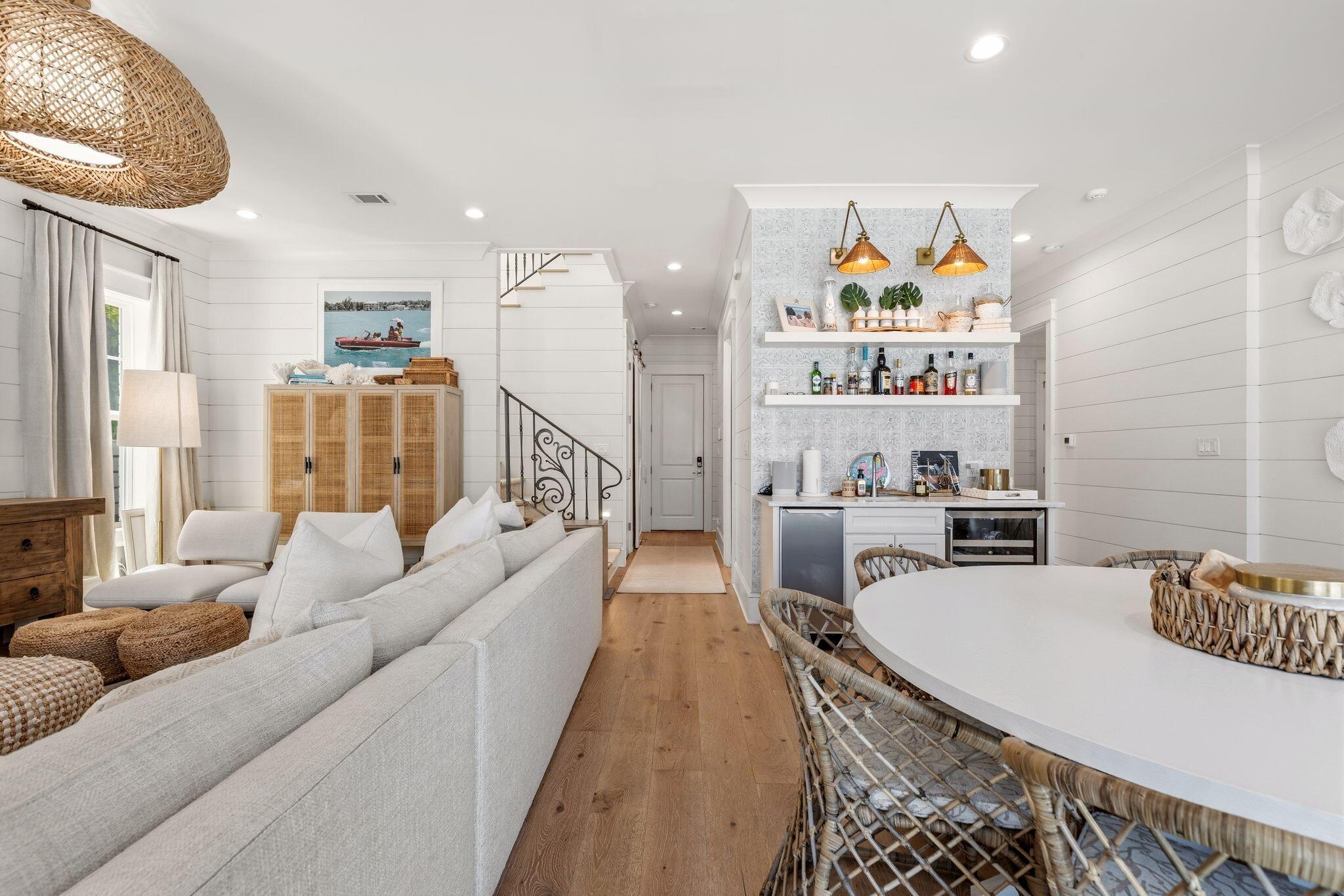 SAND CLIFFS - Residential