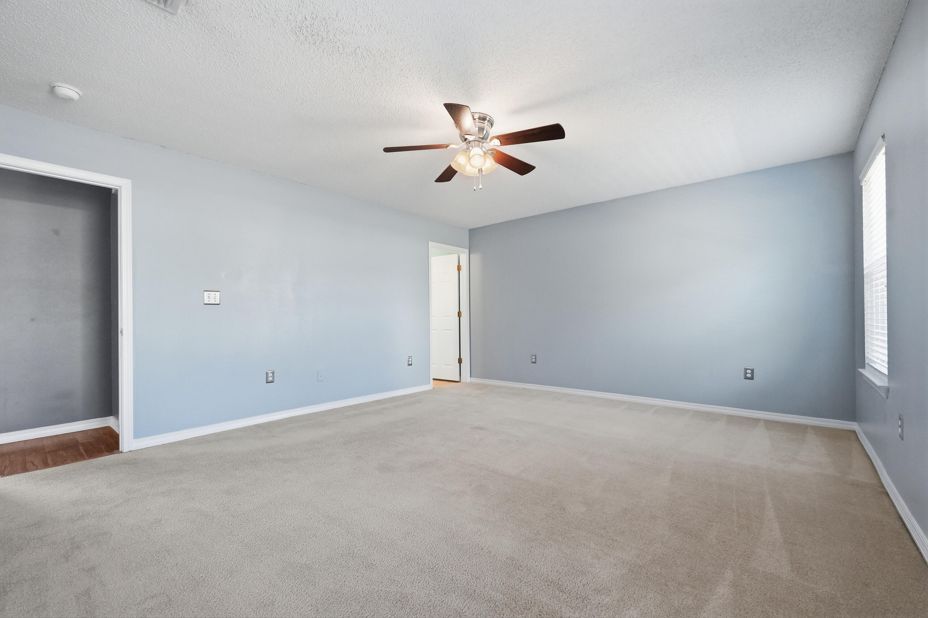 REDSTONE ESTATES - Residential Lease