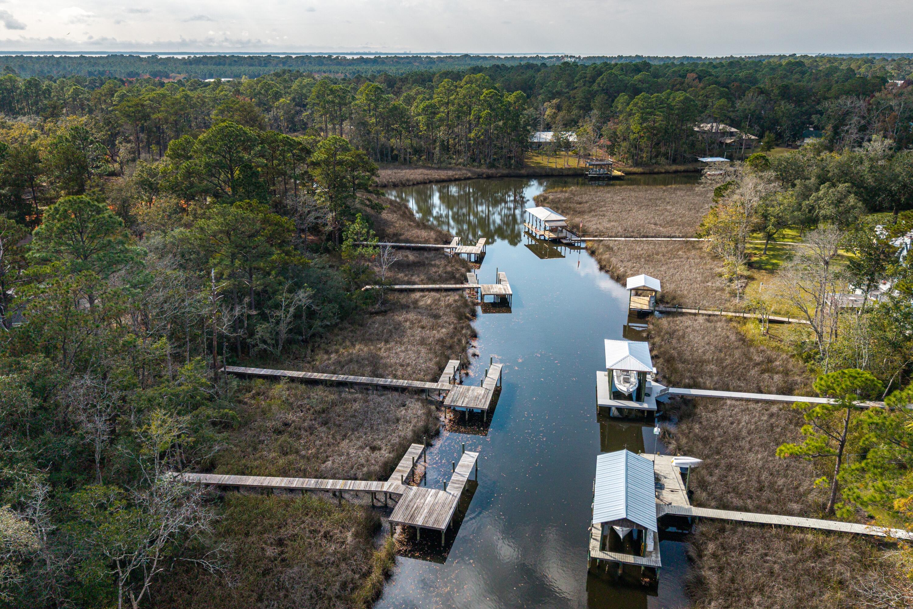 REDFISH POINT - Residential