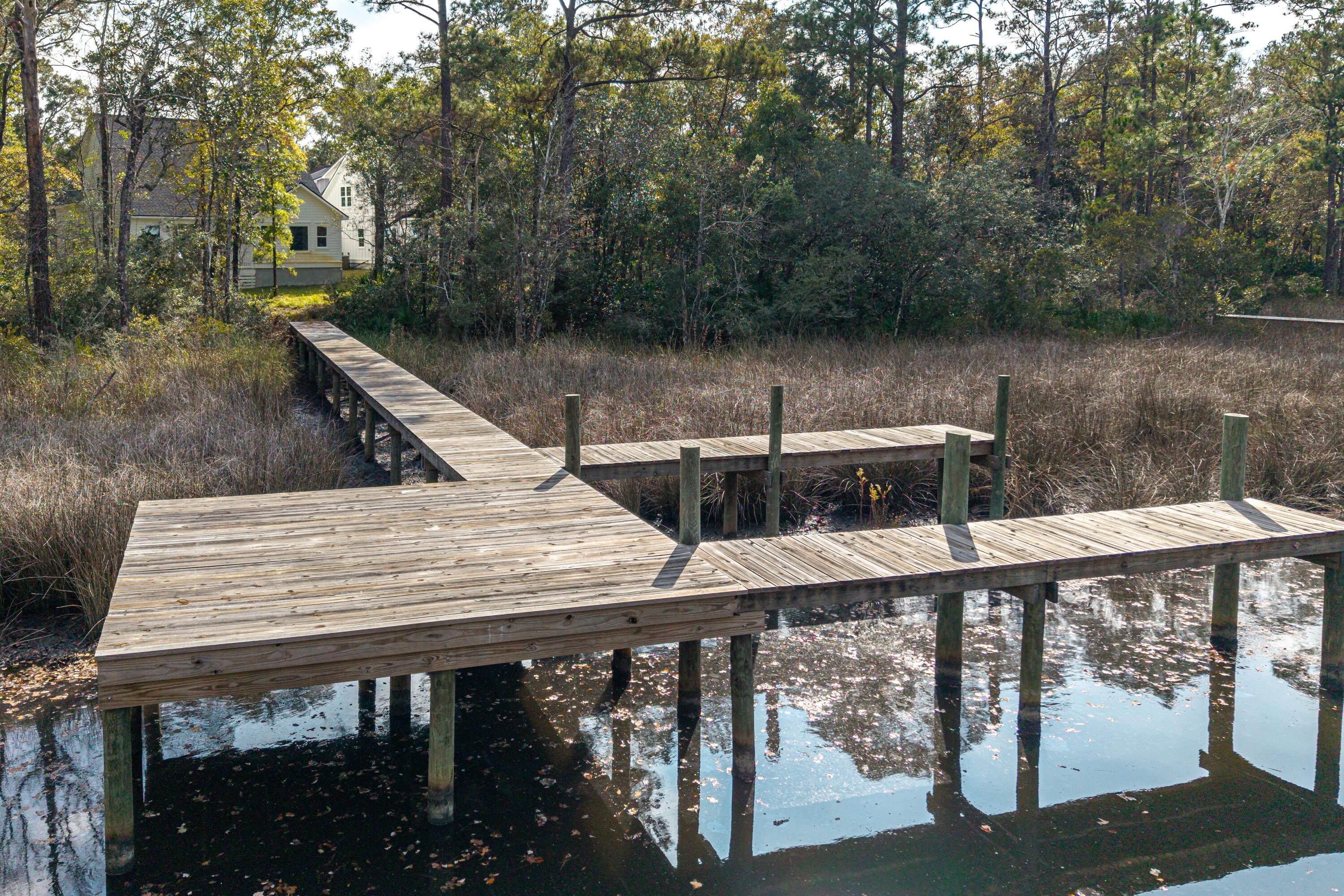 REDFISH POINT - Residential