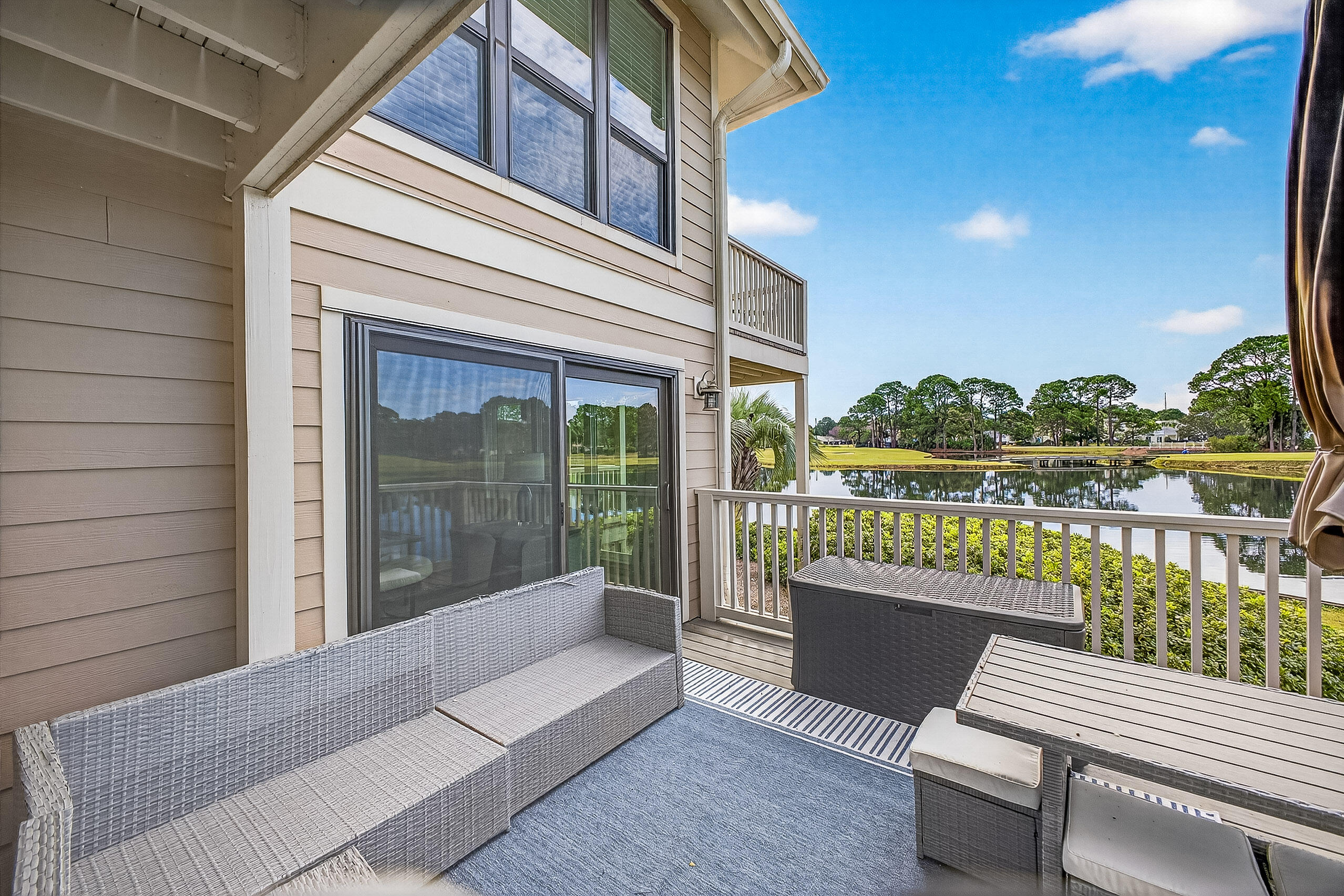 HARBOUR POINT CONDO - Residential