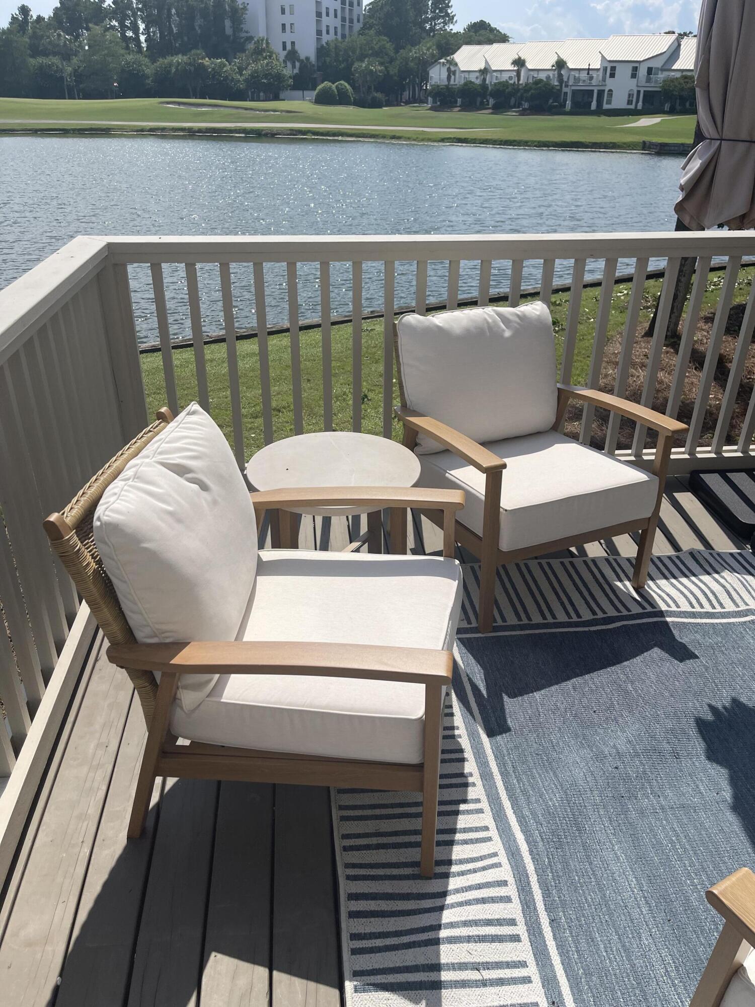 HARBOUR POINT CONDO - Residential