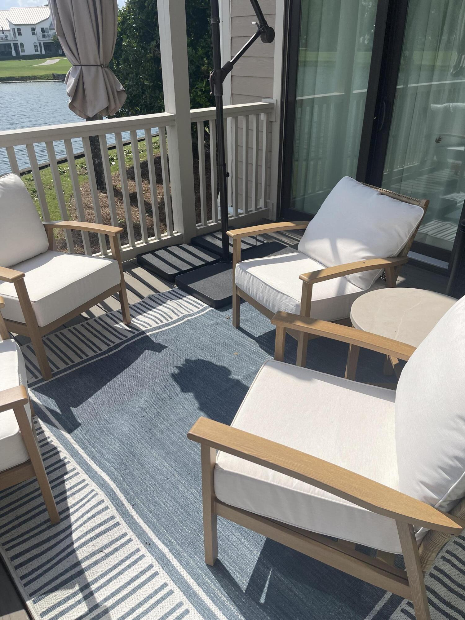 HARBOUR POINT CONDO - Residential