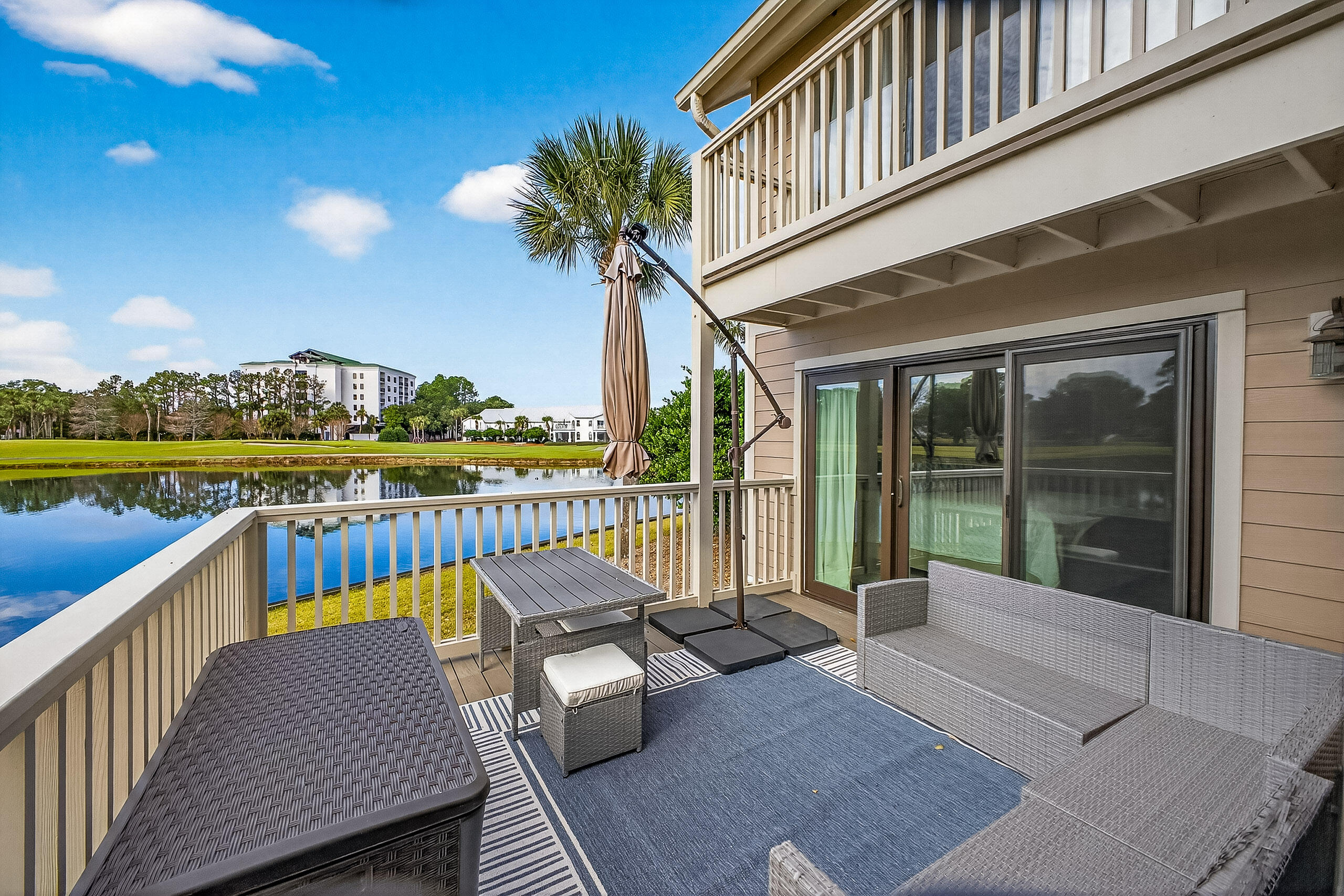 HARBOUR POINT CONDO - Residential