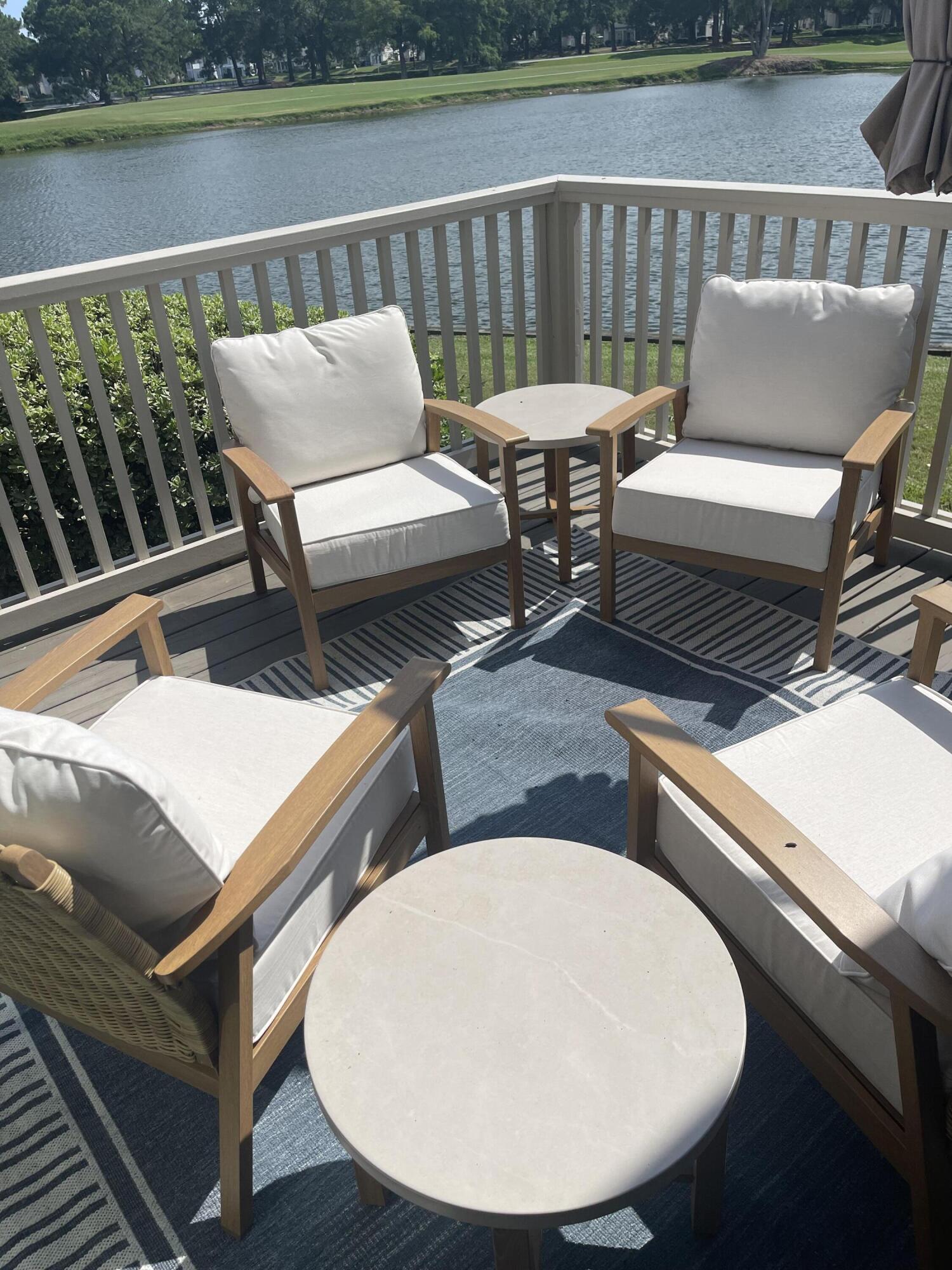 HARBOUR POINT CONDO - Residential
