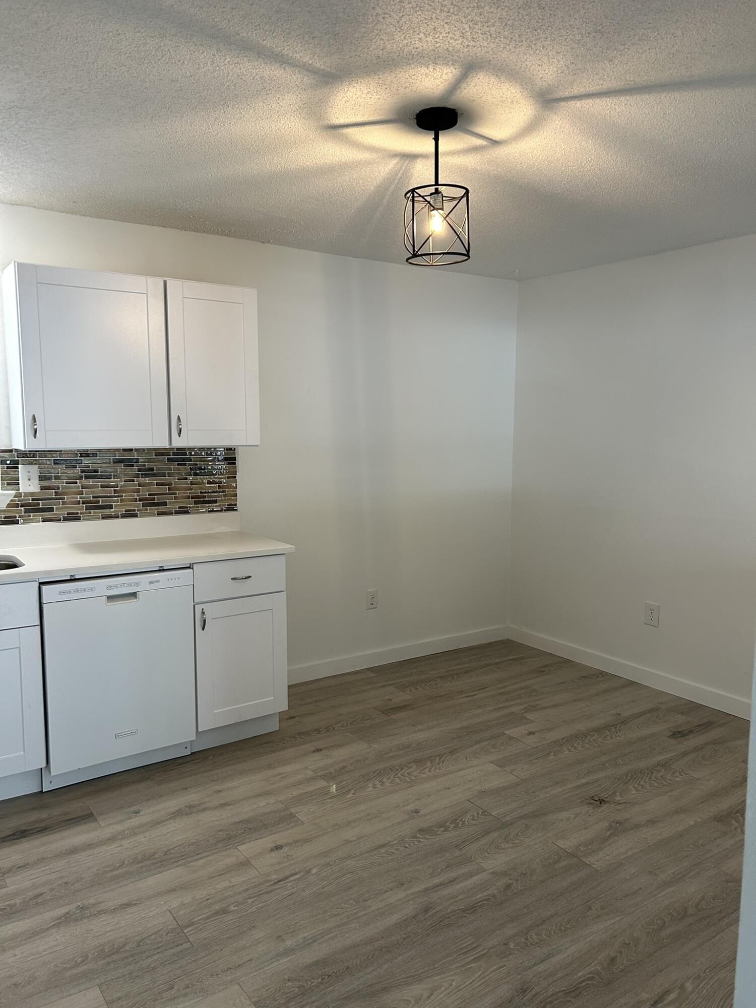 SEASHORE VILLAGE - Residential Lease