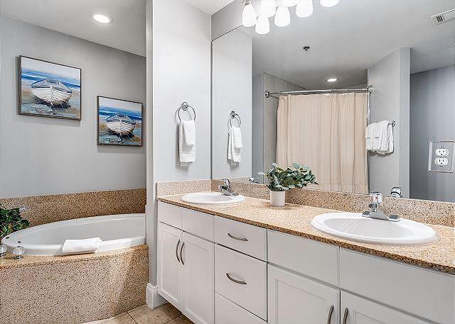 Laketown Wharf Phase II - Residential