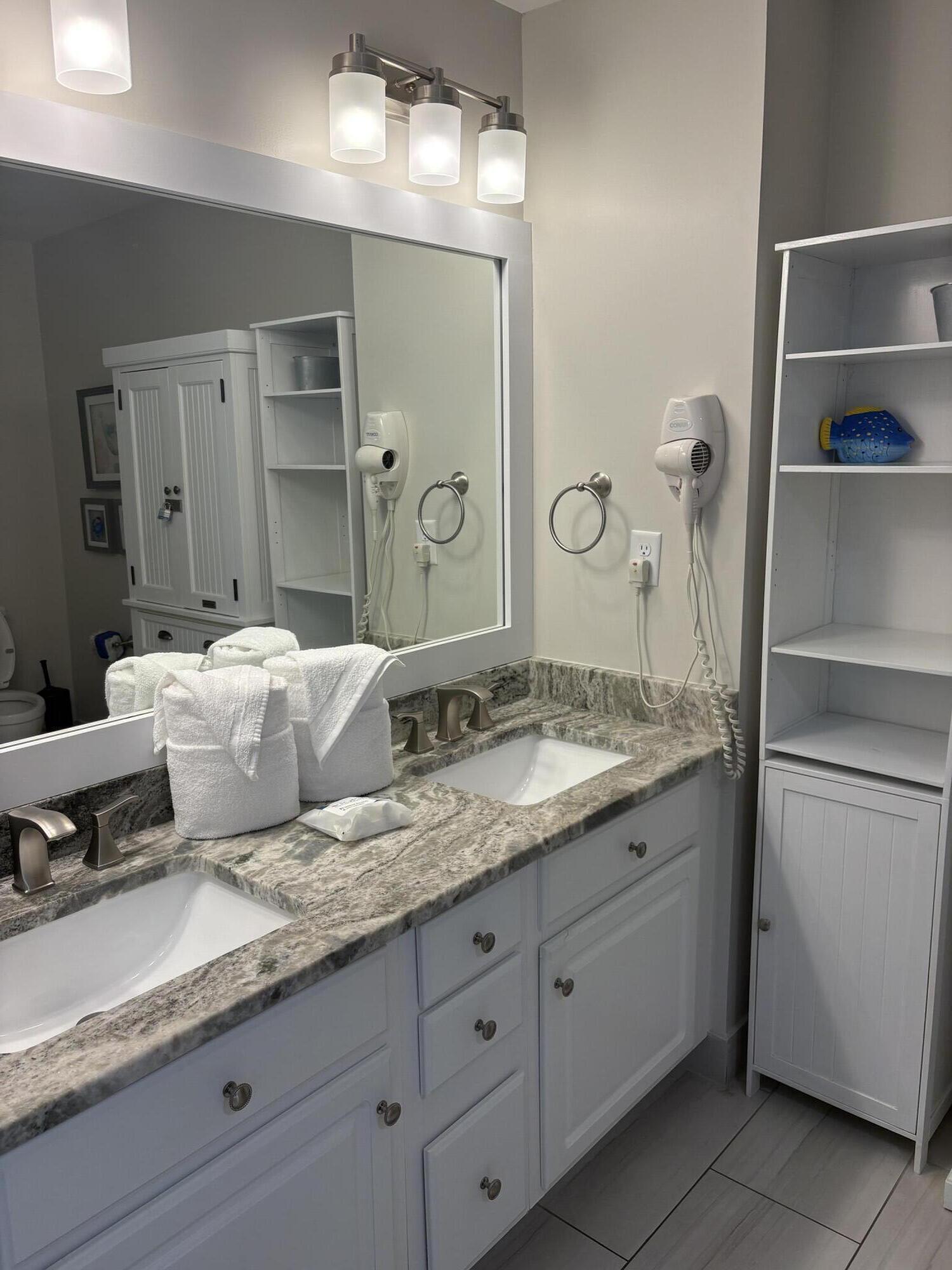 TIDES AT TOPS'L - Residential