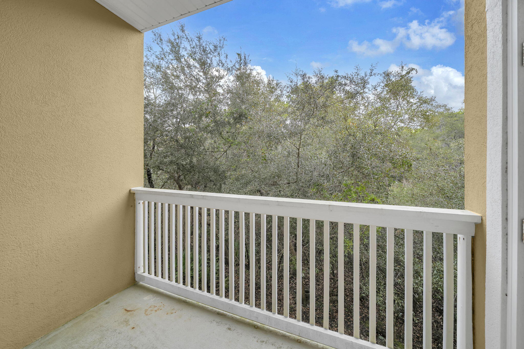 HERONS WATCH CONDO PH 1 - Residential