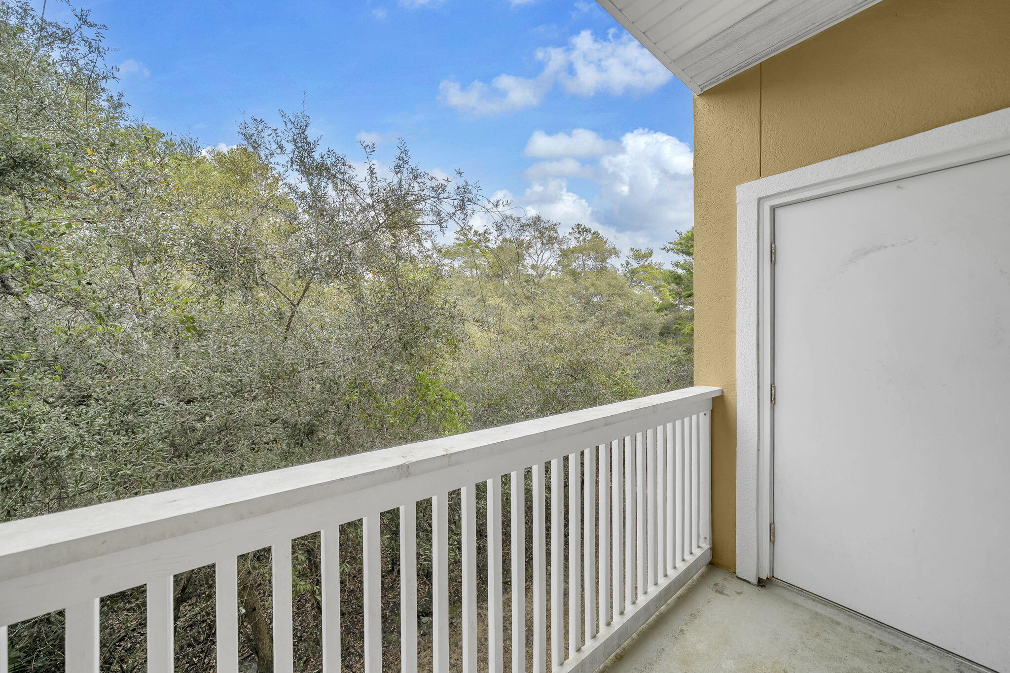 HERONS WATCH CONDO PH 1 - Residential