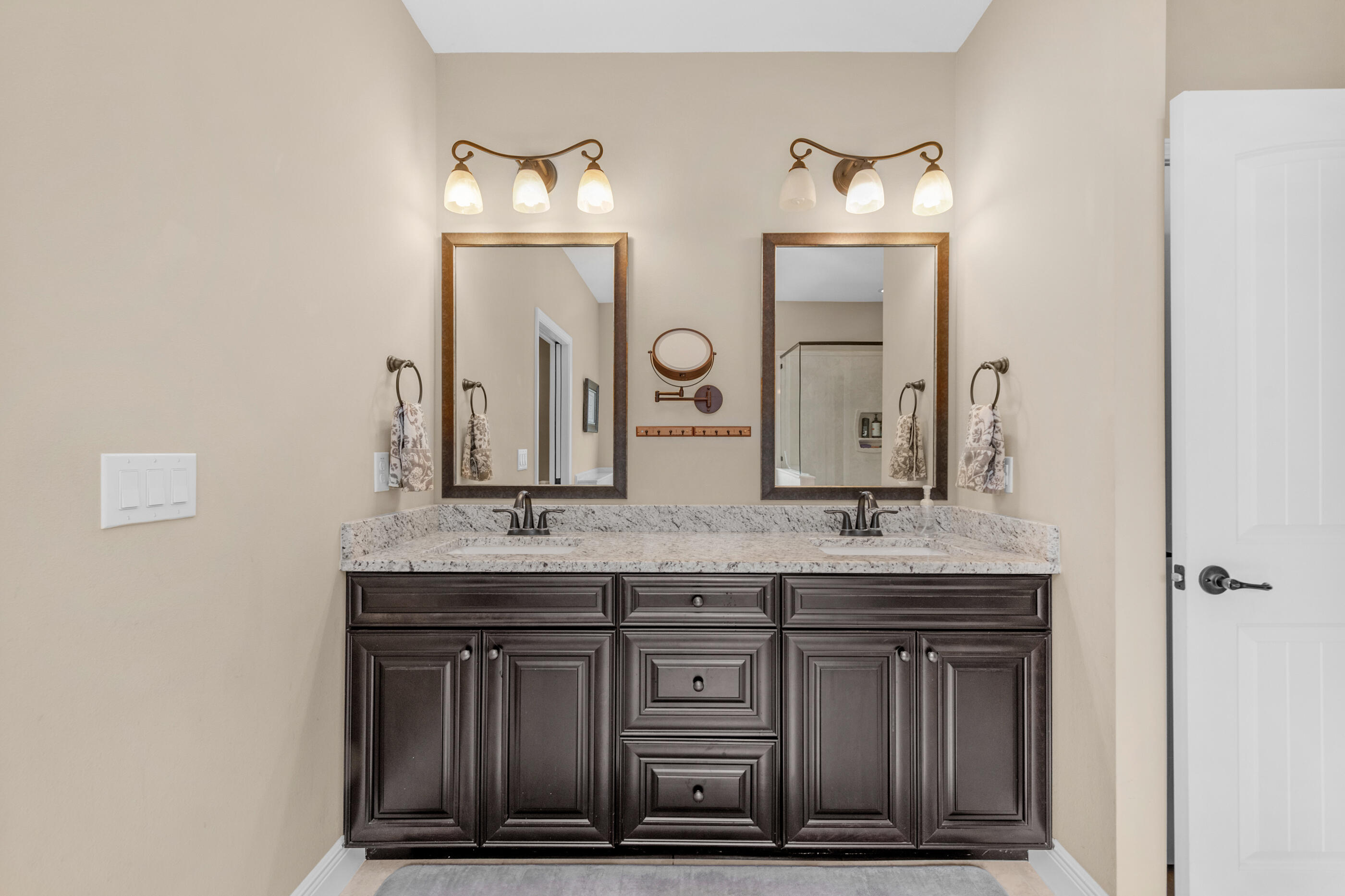 MAJESTIC OAKS AT OCEAN CITY - Residential