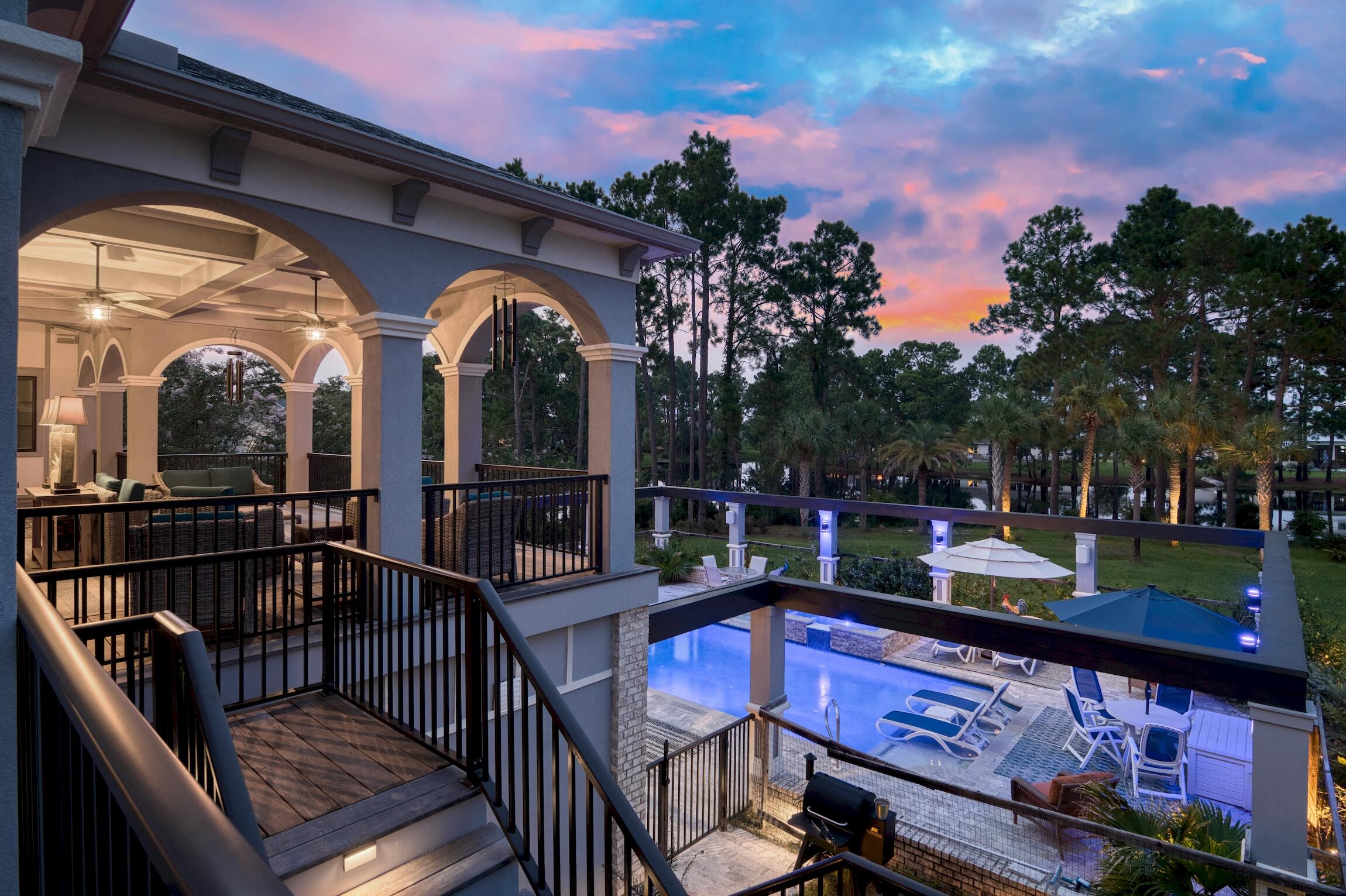 COUNTRY CLUB HILLS - Residential Lease