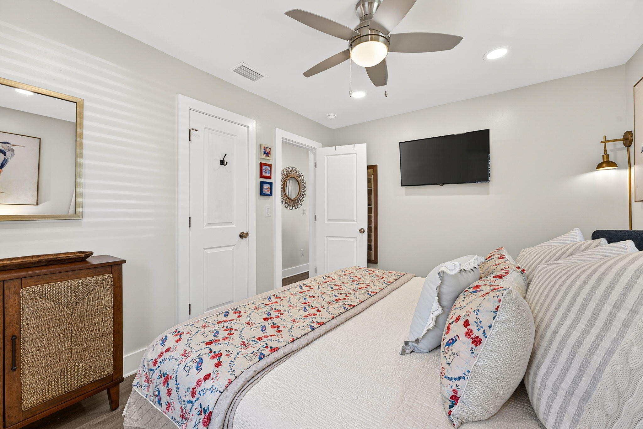 RIVIERA BEACH - Residential