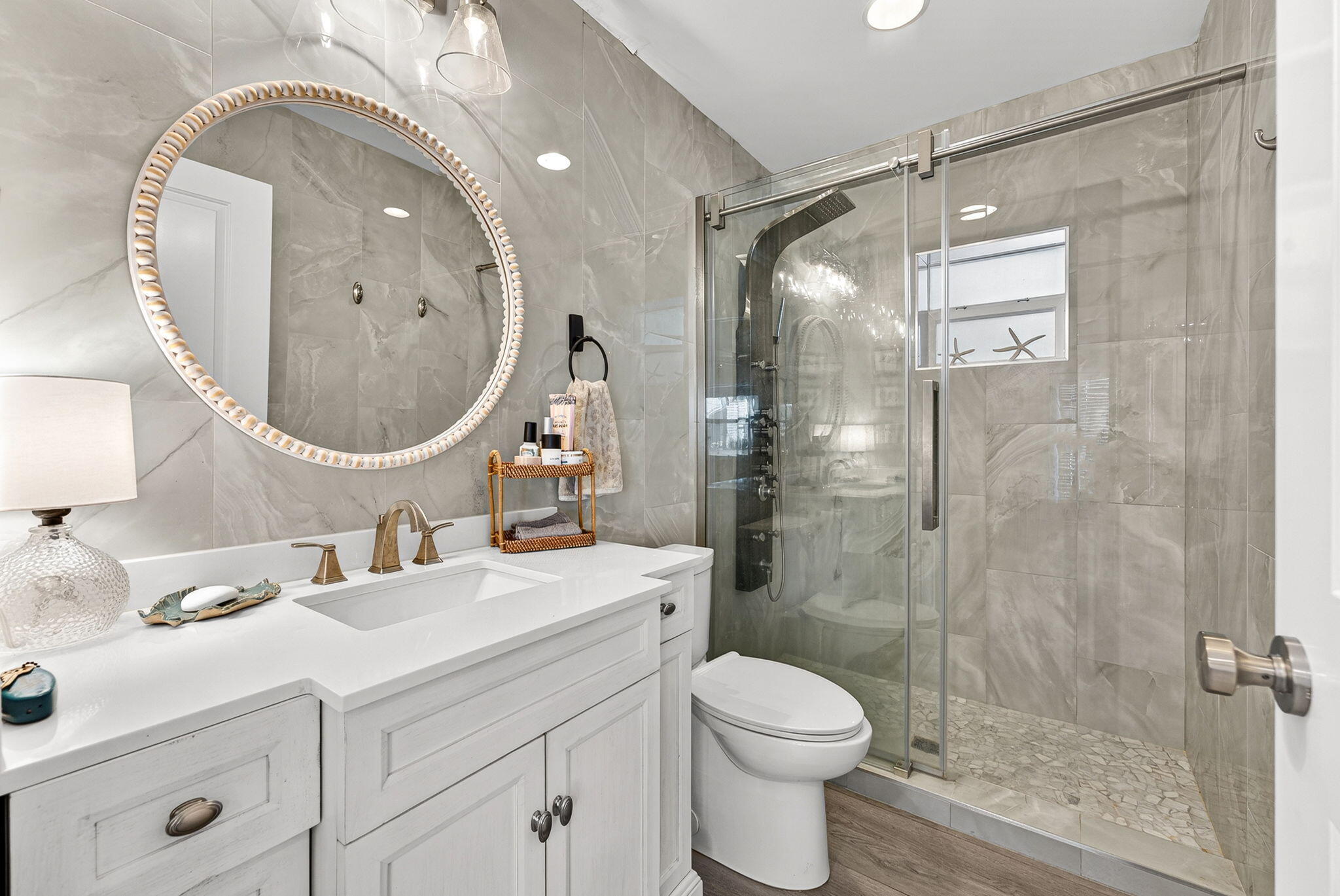 RIVIERA BEACH - Residential
