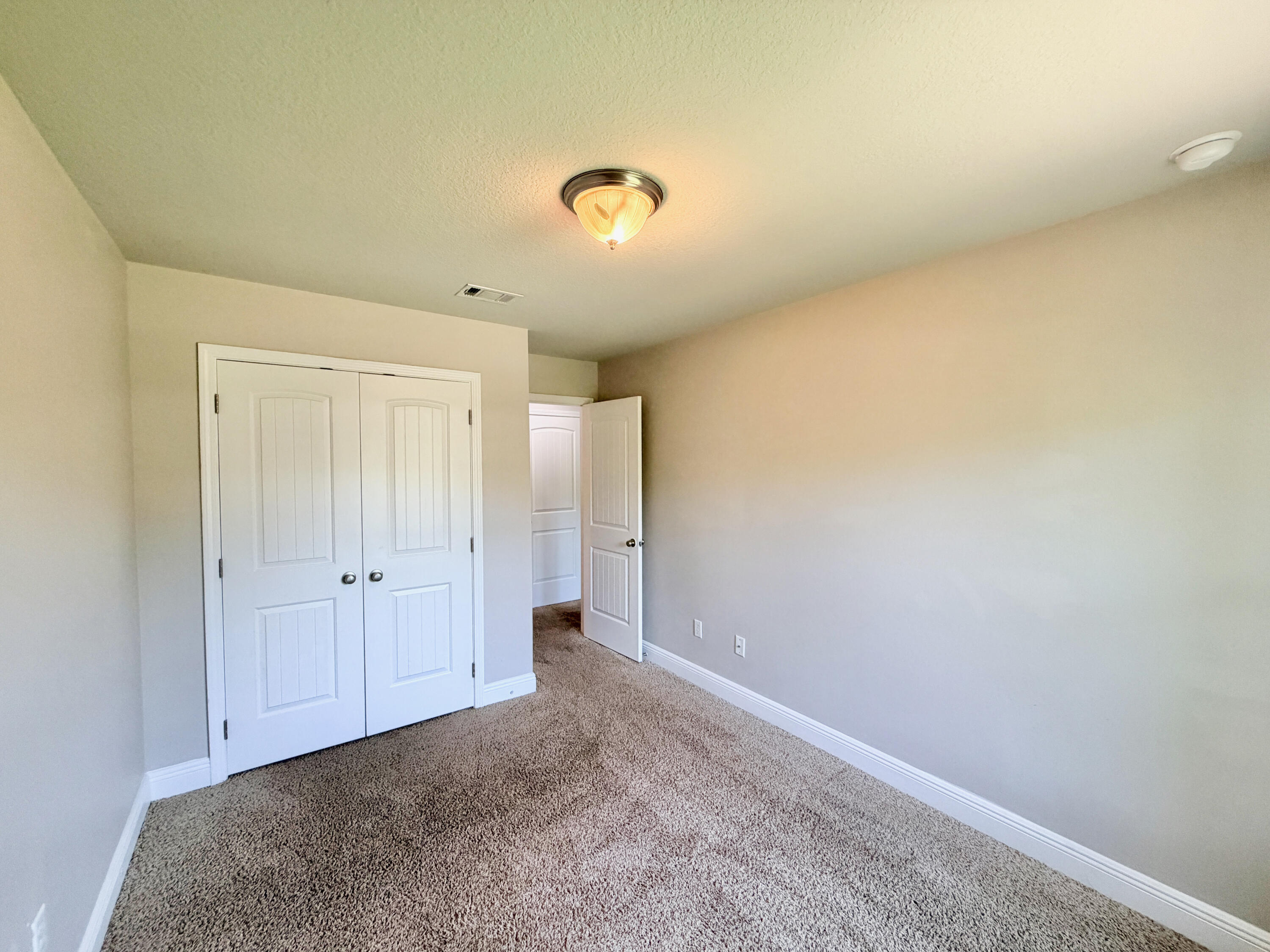 WATER OAKS T/H - Residential